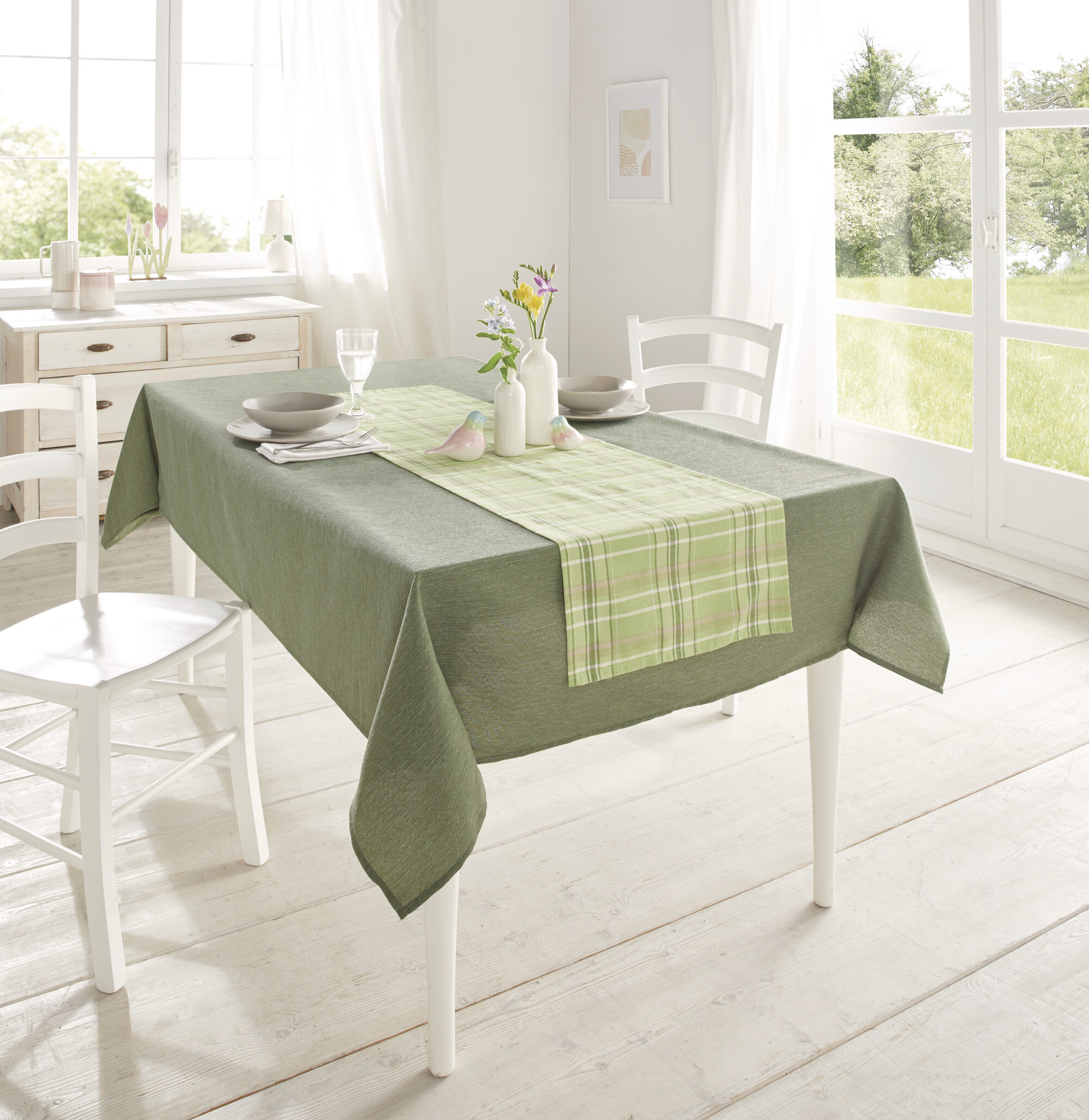 Acheter Nappe de table "vert forêt"  dans la boutique en ligne de Frank Flechtwaren