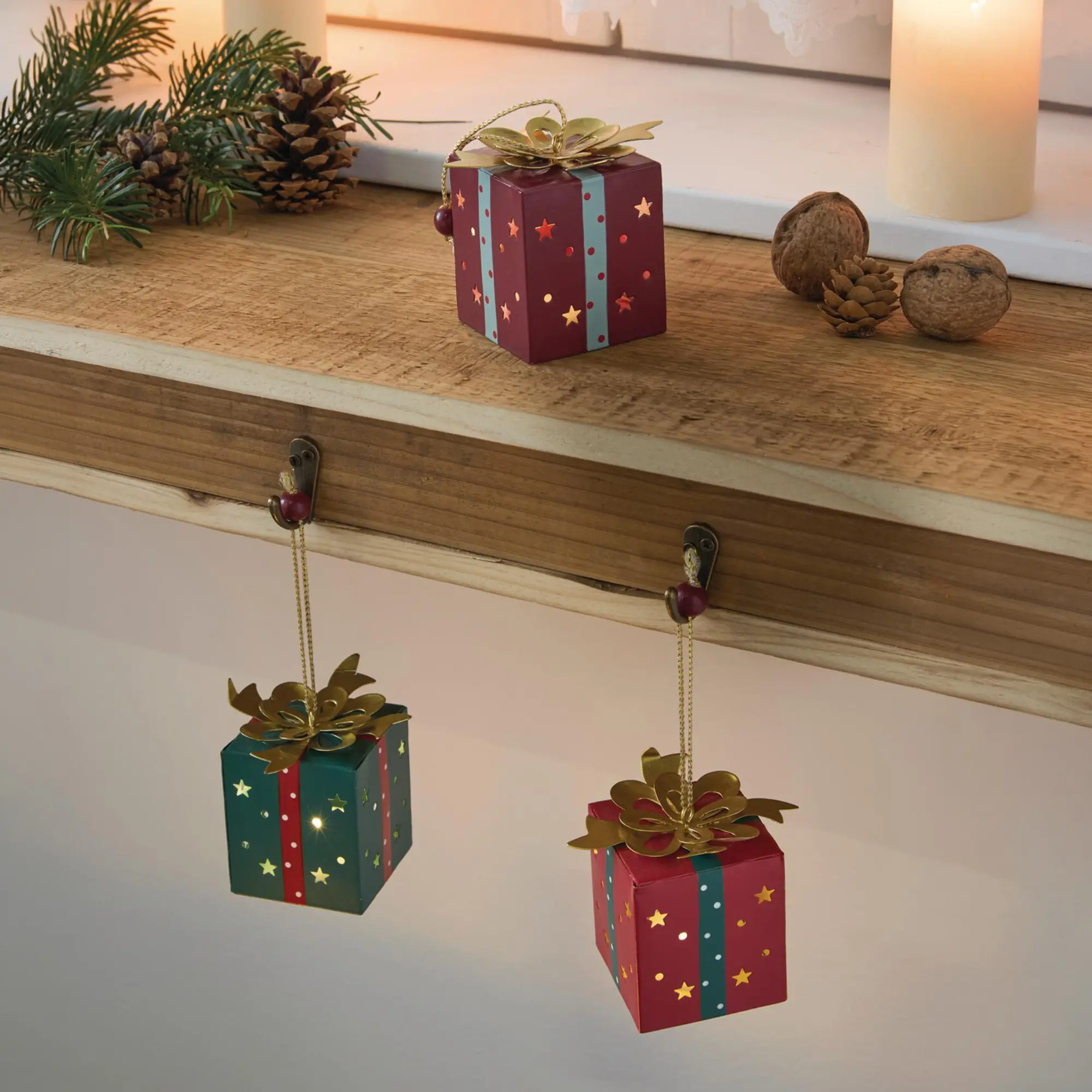 Acheter Pendentifs LED « Cadeau », lot de 3 dans la boutique en ligne de Frank Flechtwaren