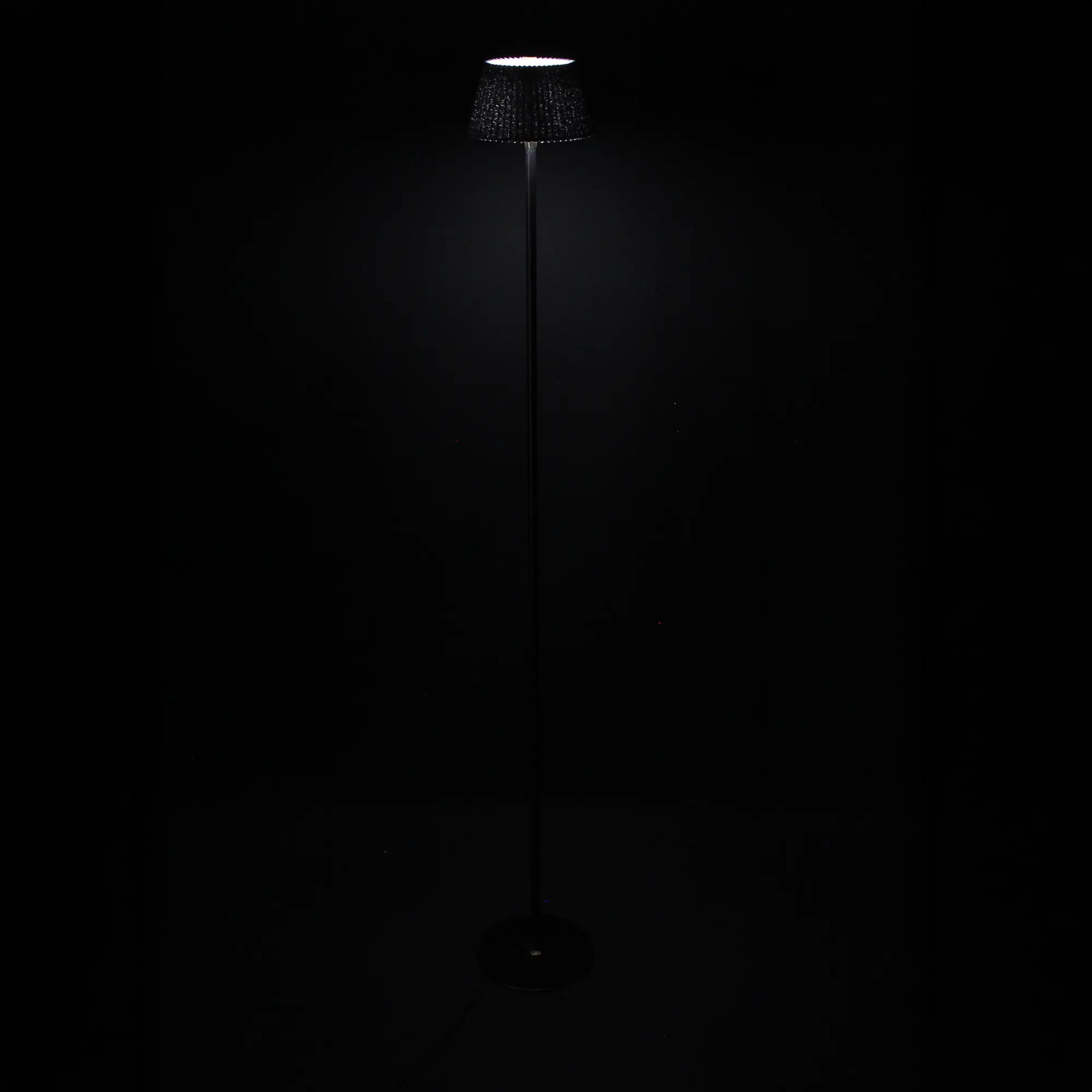 Acheter Lampadaire LED "élégance" dans la boutique en ligne de Frank Flechtwaren pour Lampes LED Acheter Lampadaire LED "élégance" dans la boutique en ligne de Frank Flechtwaren pour Lampes LED