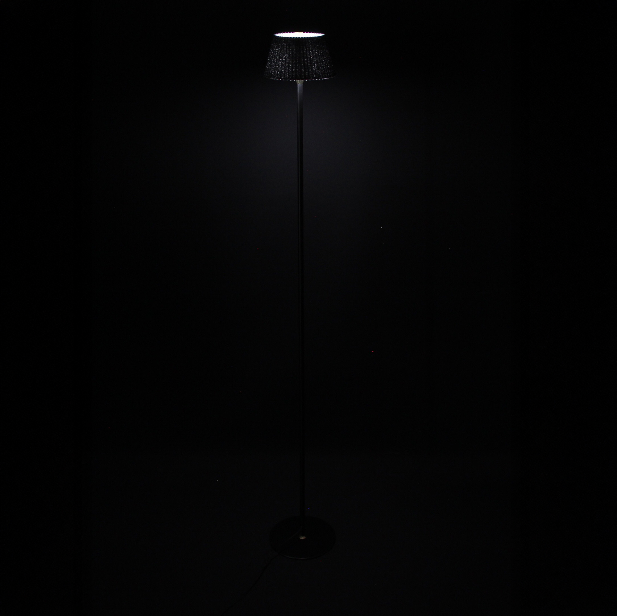 Acheter Lampadaire LED "élégance"  dans la boutique en ligne de Frank Flechtwaren pour Lampes LED