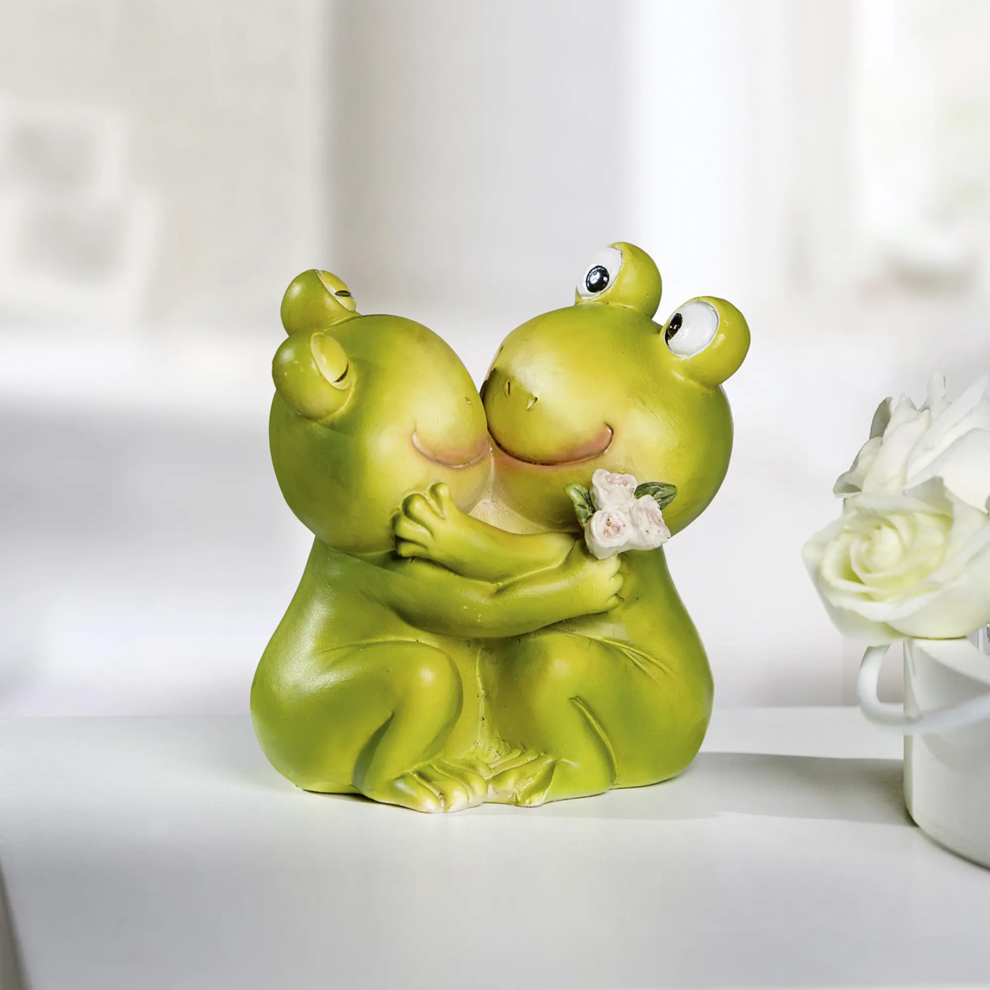 Acheter Couple de grenouilles "bisous"  dans la boutique en ligne de Frank Flechtwaren