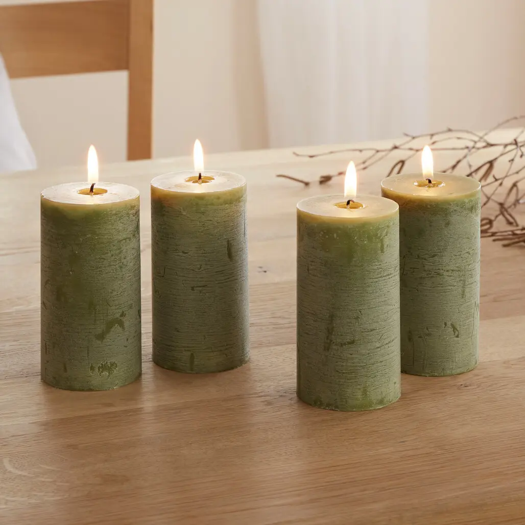 Acheter Lot de 4 bougies "vert rustique"  dans la boutique en ligne de Frank Flechtwaren