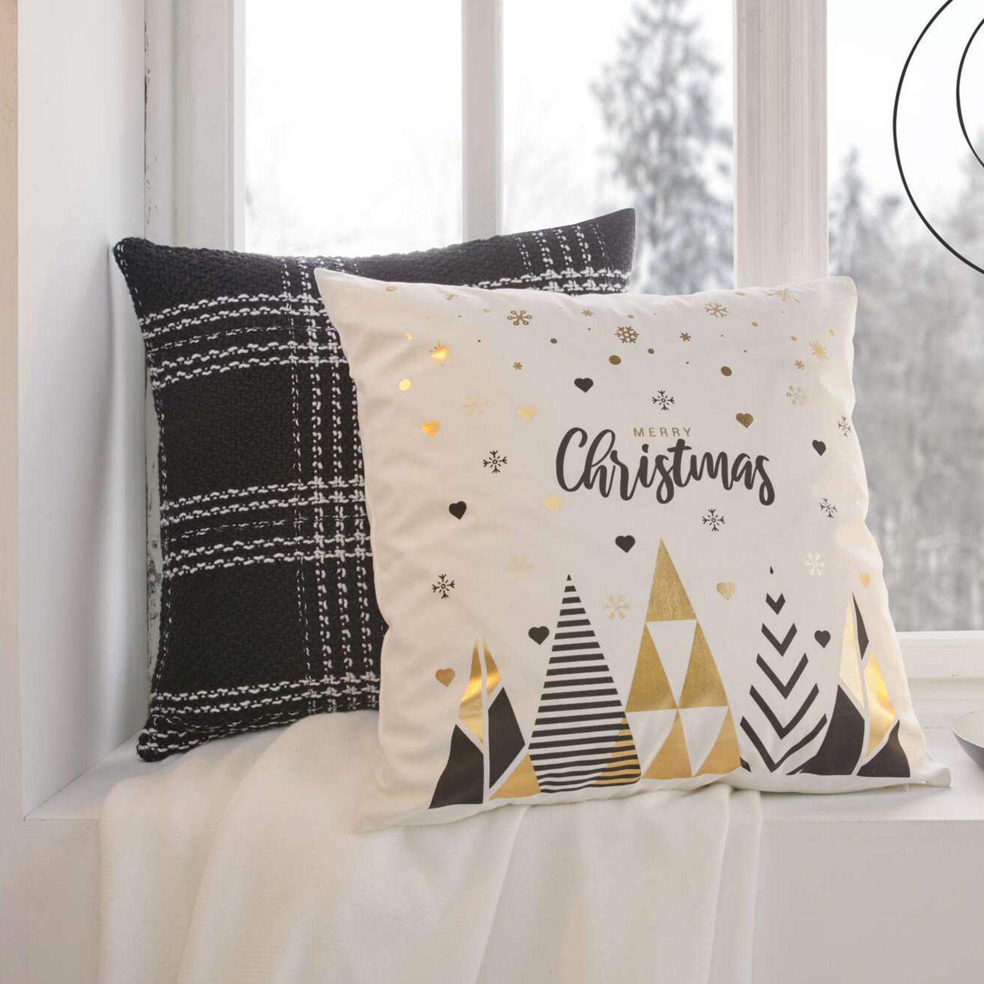 Acheter Housse de coussin "Black'n'Gold"  dans la boutique en ligne de Frank Flechtwaren