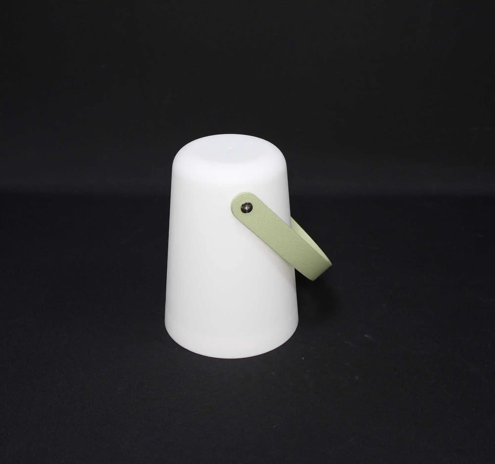 Acheter Lampe LED "Green Handle"  dans la boutique en ligne de Frank Flechtwaren pour Luminaires de jardin