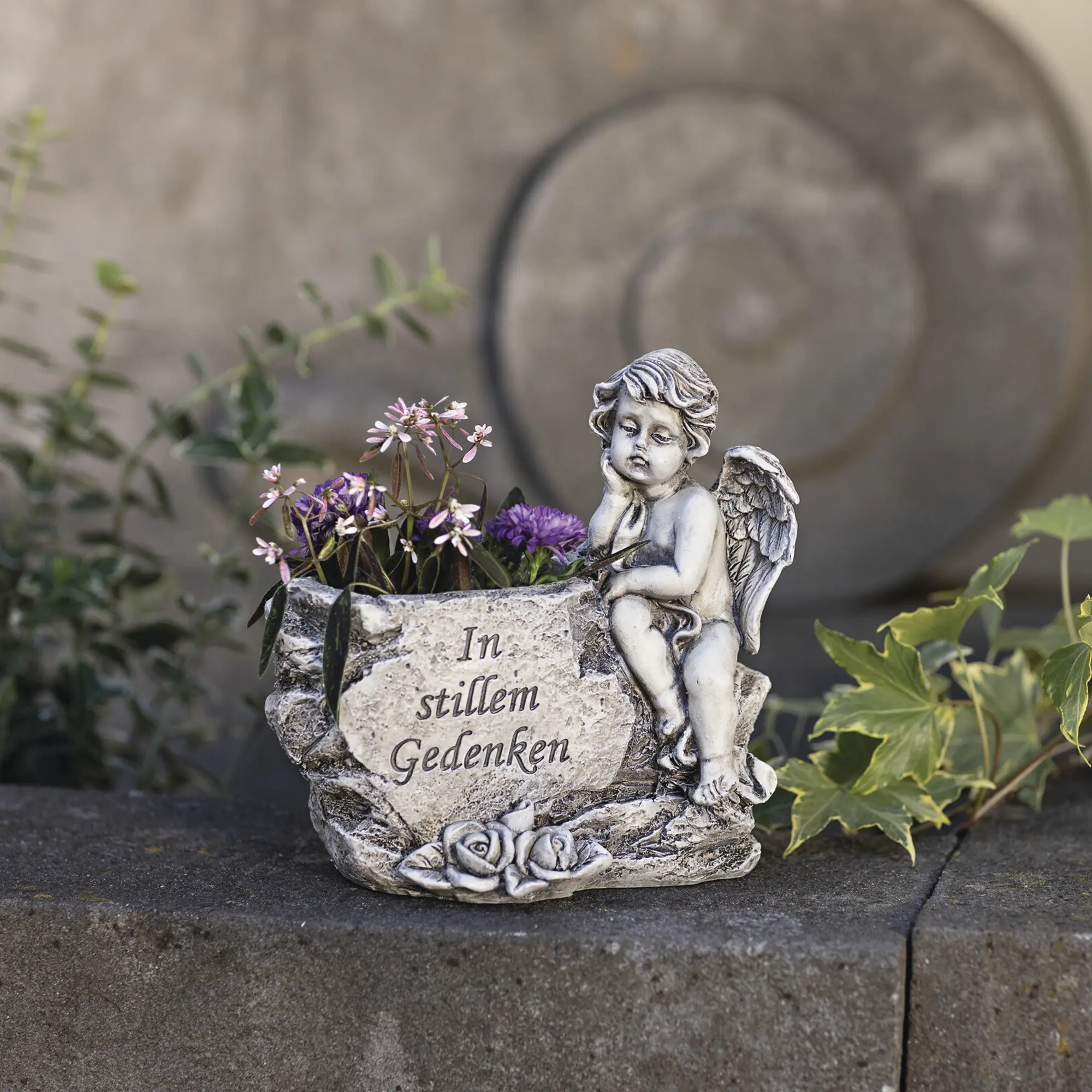 Acheter Jardinière "petit ange"  dans la boutique en ligne de Frank Flechtwaren