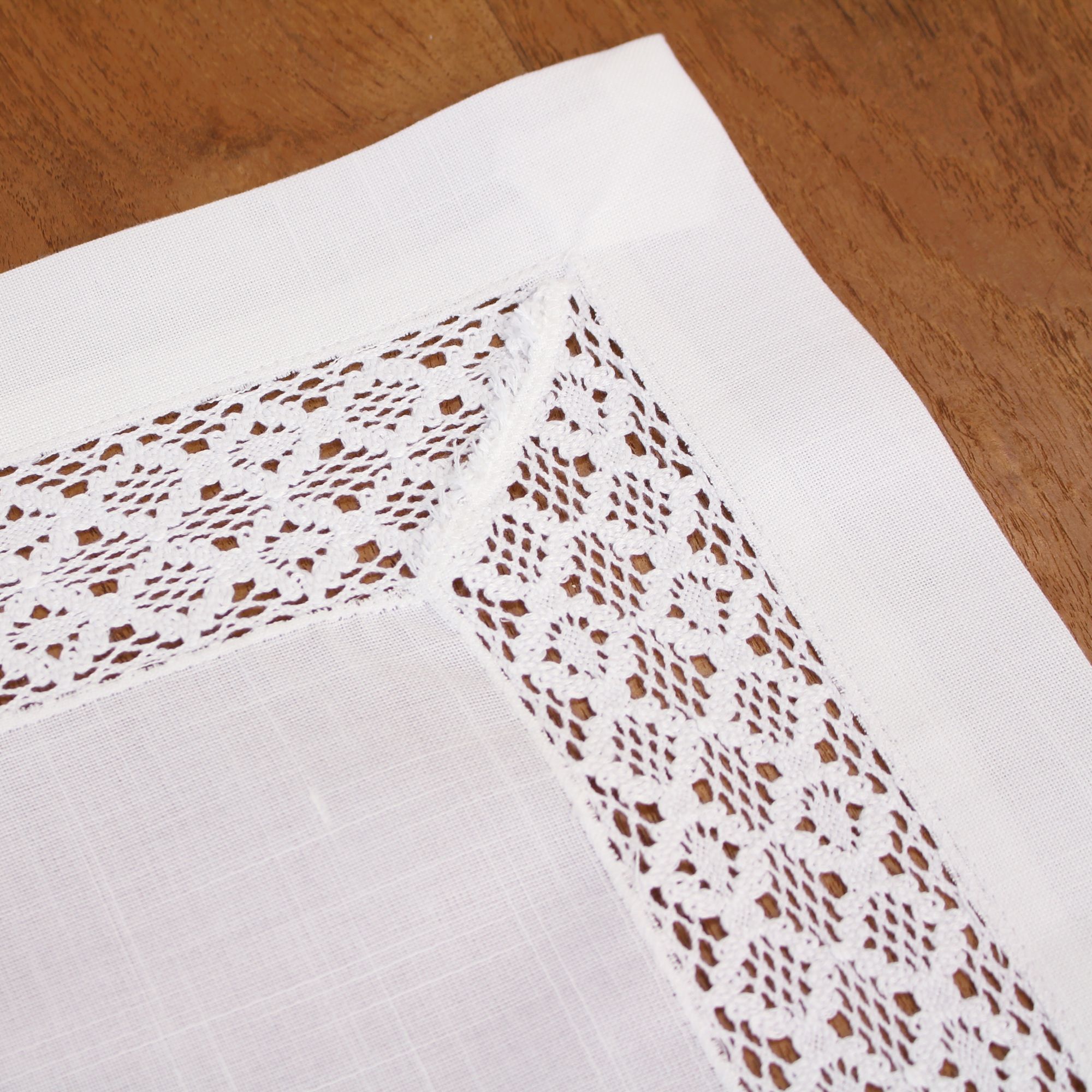 Acheter Chemin de table "bordure crochet"  dans la boutique en ligne de Frank Flechtwaren pour Chemins de table