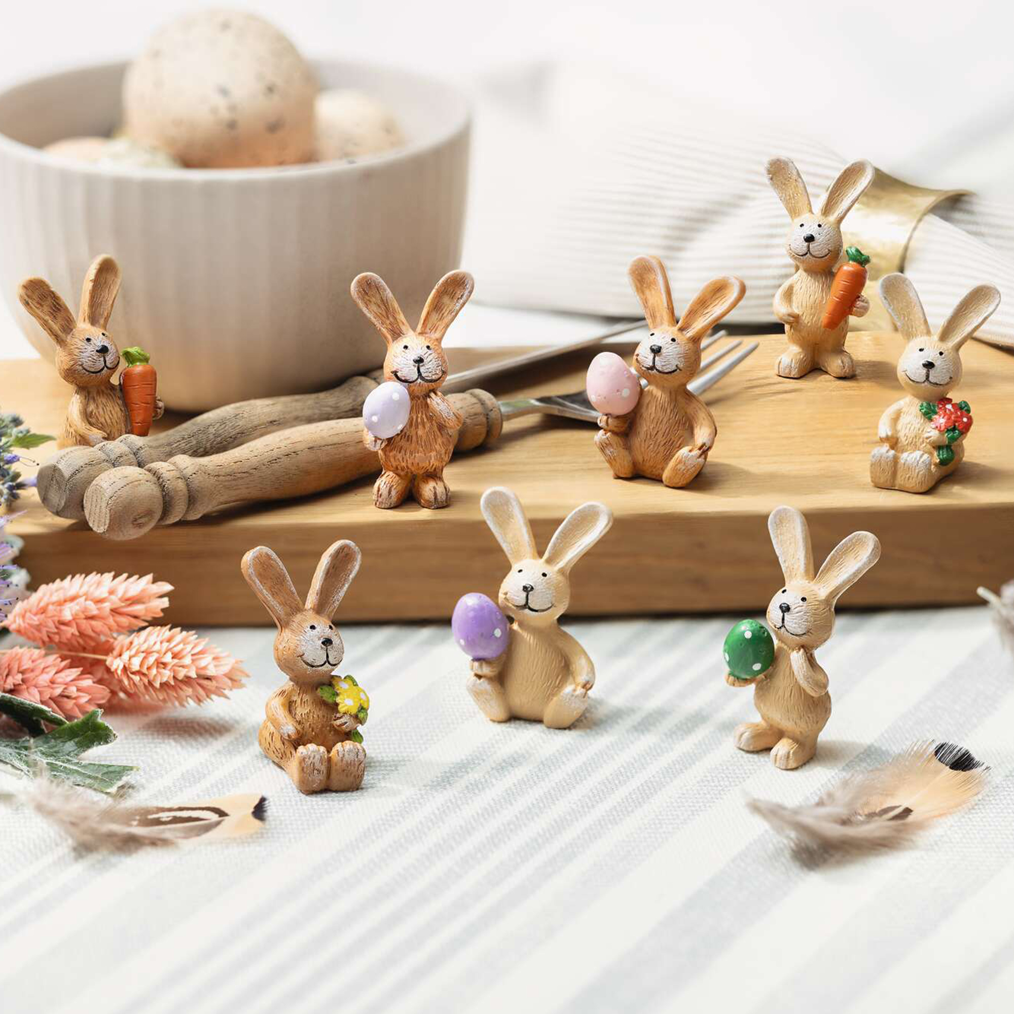 Acheter Lot de 8 petites figurines " bande de lapins"  dans la boutique en ligne de Frank Flechtwaren