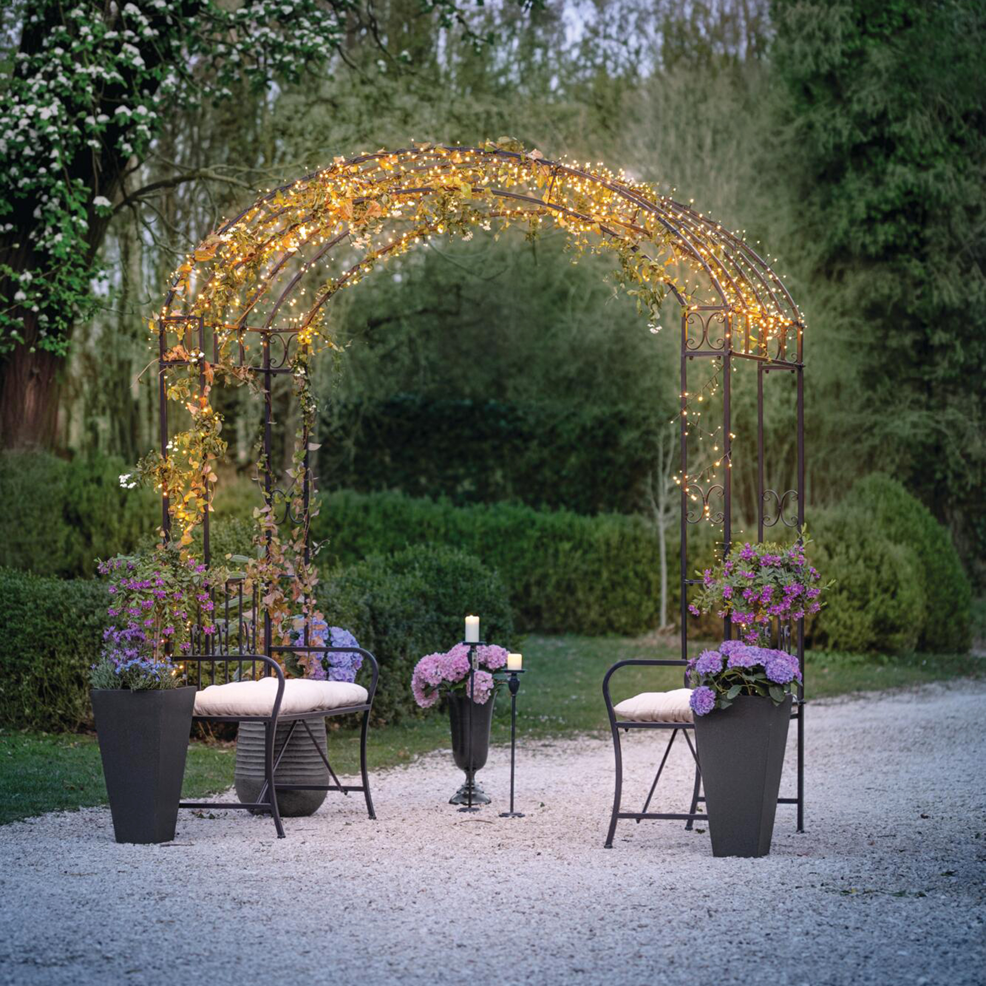 Acheter Tonnelle "Romance" avec banc  dans la boutique en ligne de Frank Flechtwaren