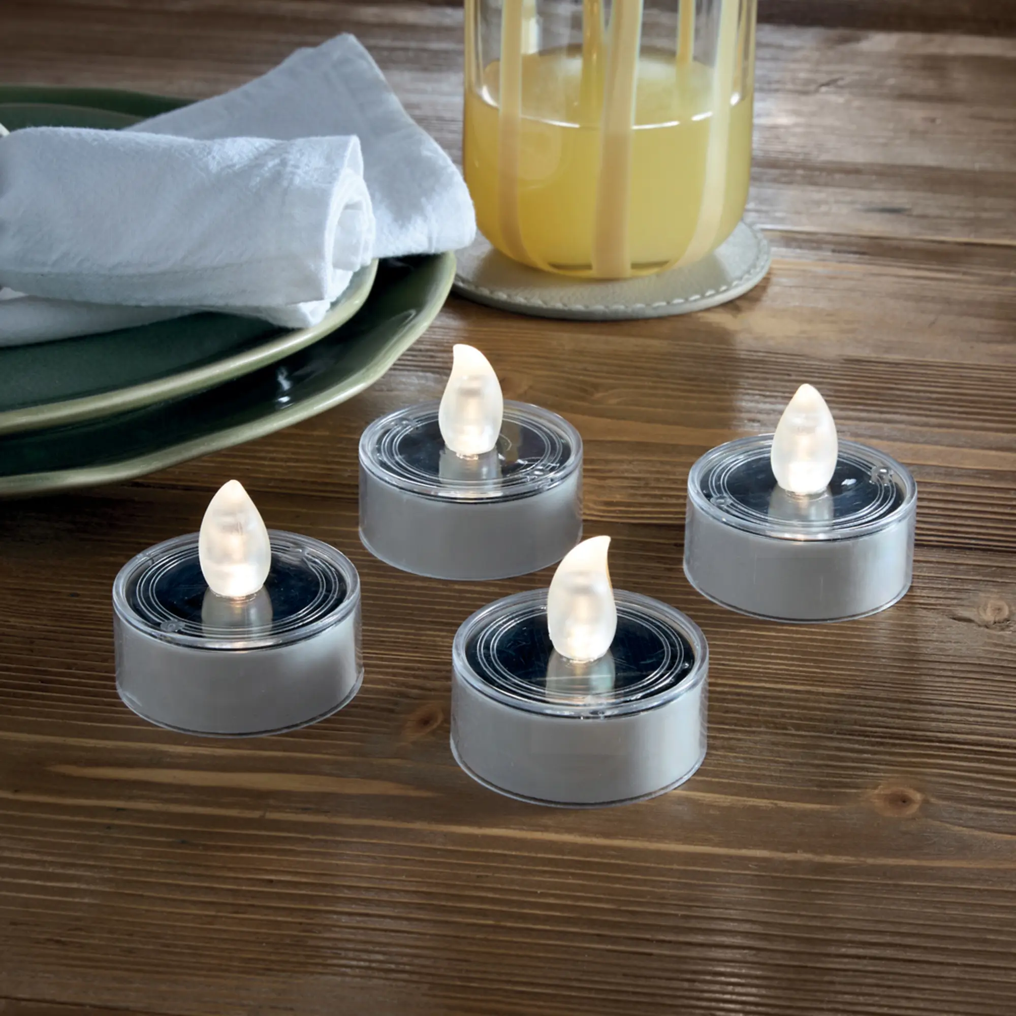 Acheter Lot de 4 Bougies chauffe-plat LED "Solaires"  dans la boutique en ligne de Frank Flechtwaren