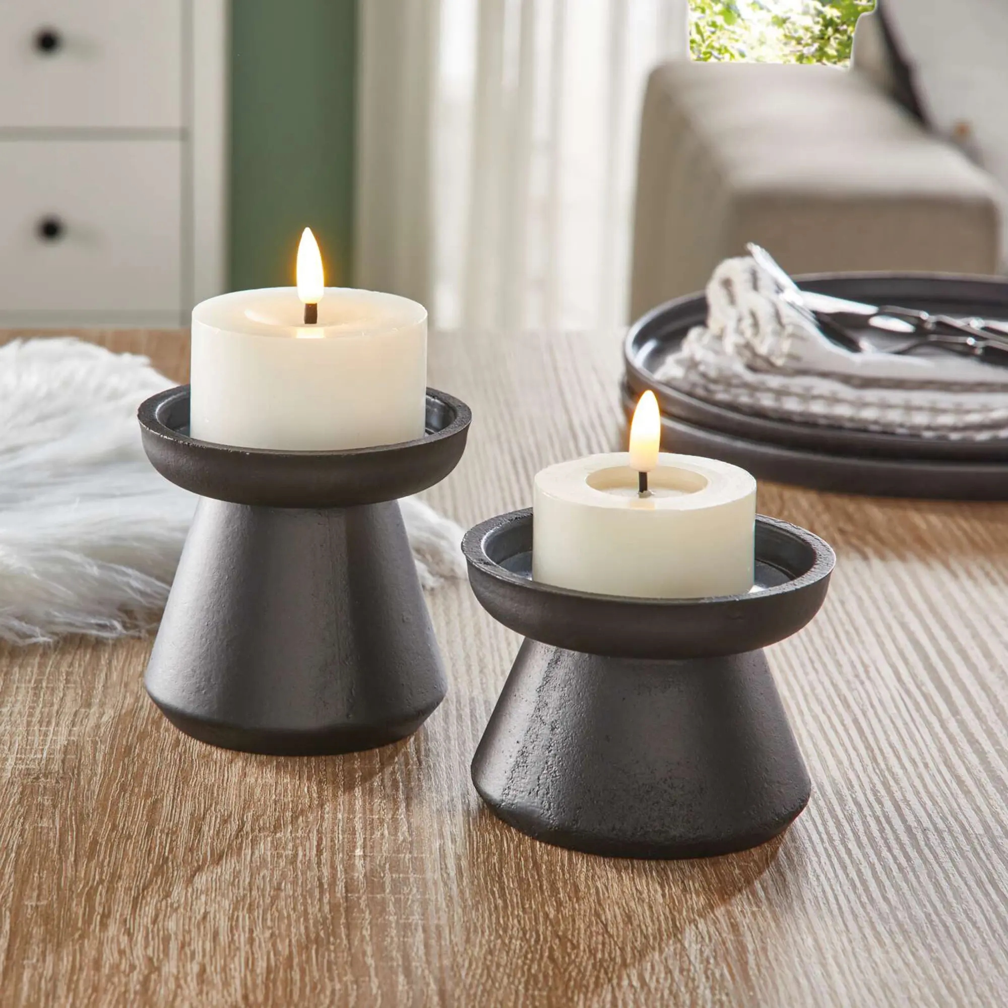 Acheter Lot de 2 bougeoirs "Black"  dans la boutique en ligne de Frank Flechtwaren