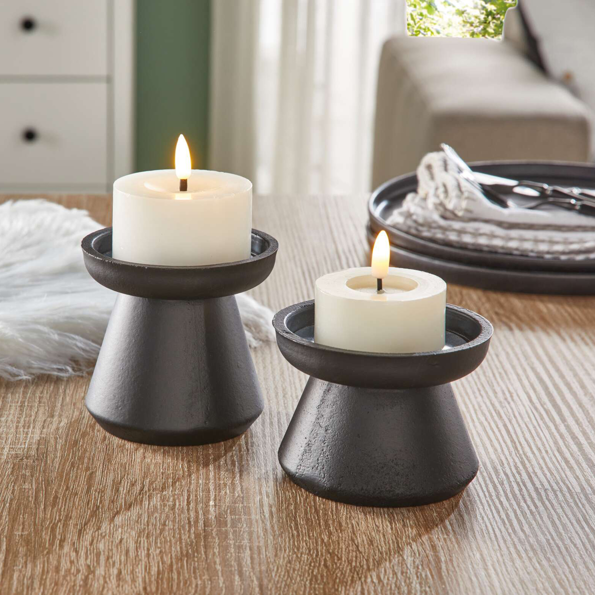 Acheter Lot de 2 bougeoirs "Black"  dans la boutique en ligne de Frank Flechtwaren