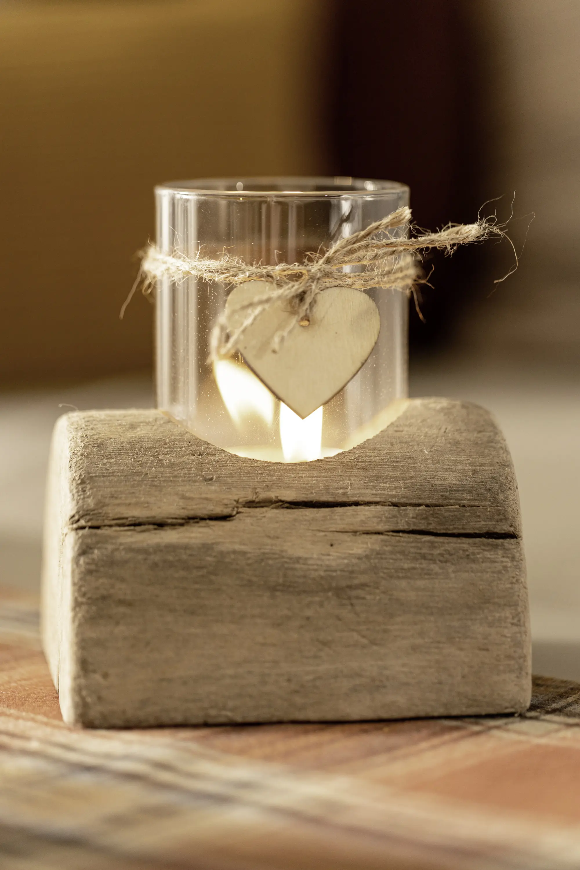Acheter Lumignon "cœur"  dans la boutique en ligne de Frank Flechtwaren pour Pâques