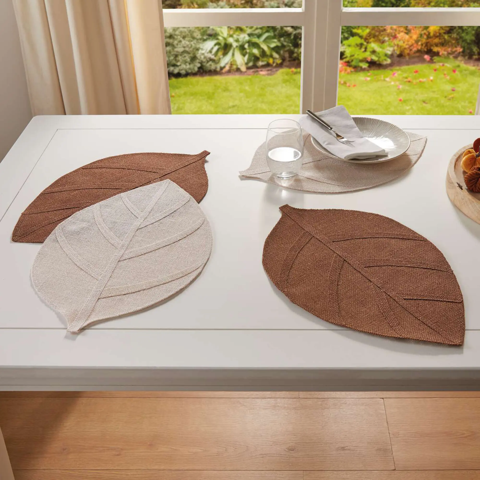 Acheter Lot de 4 sets de table "feuille"  dans la boutique en ligne de Frank Flechtwaren