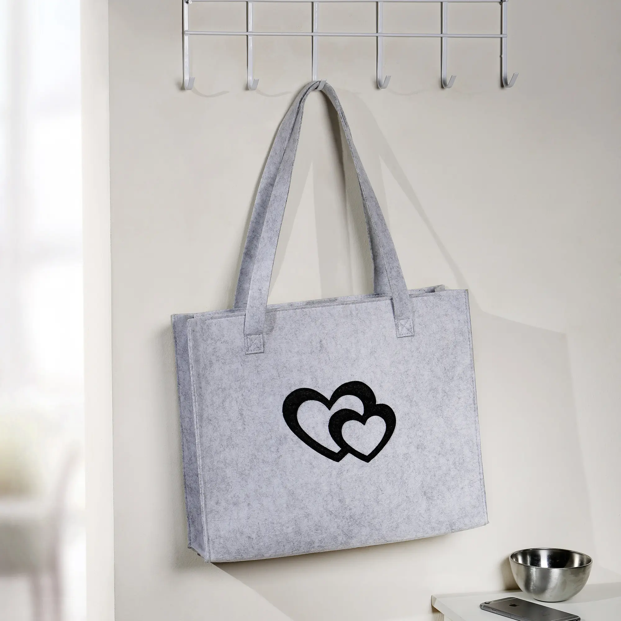 Acheter Sac en feutre "duo de coeurs" dans la boutique en ligne de Frank Flechtwaren pour Sacs Acheter Sac en feutre "duo de coeurs" dans la boutique en ligne de Frank Flechtwaren pour Sacs