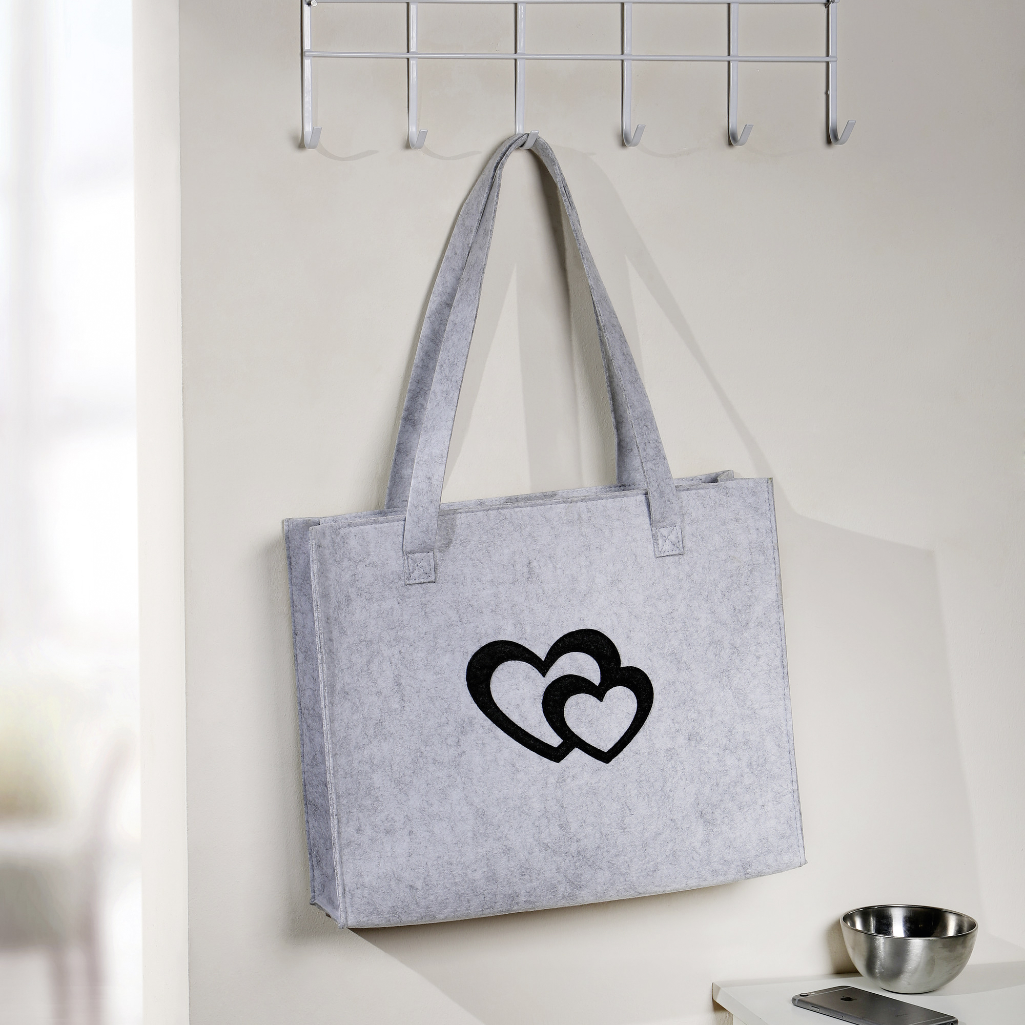 Acheter Sac en feutre "duo de coeurs"  dans la boutique en ligne de Frank Flechtwaren
