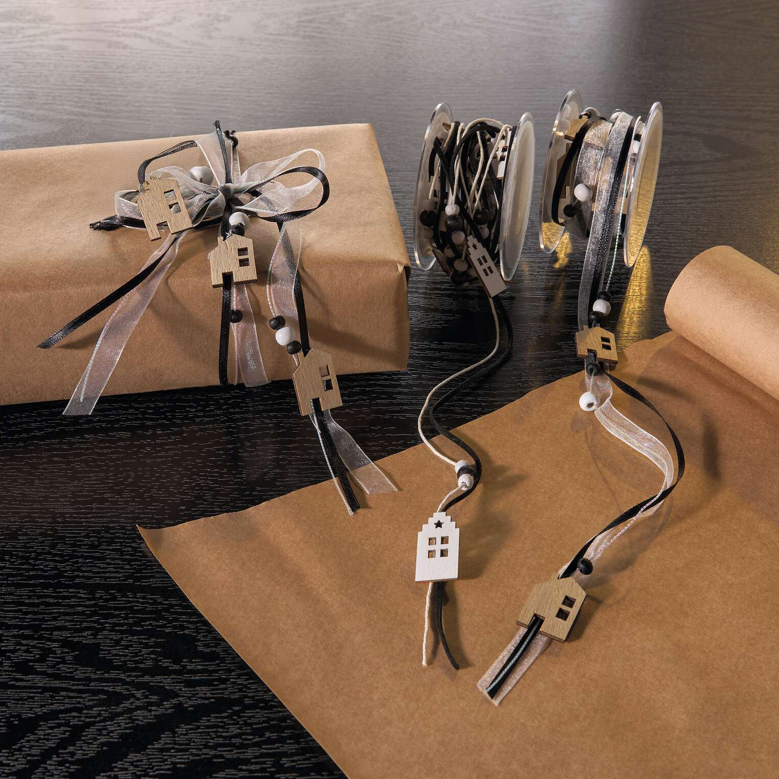 Acheter Lot de 2 rubans cadeau "Maisonnette"  dans la boutique en ligne de Frank Flechtwaren