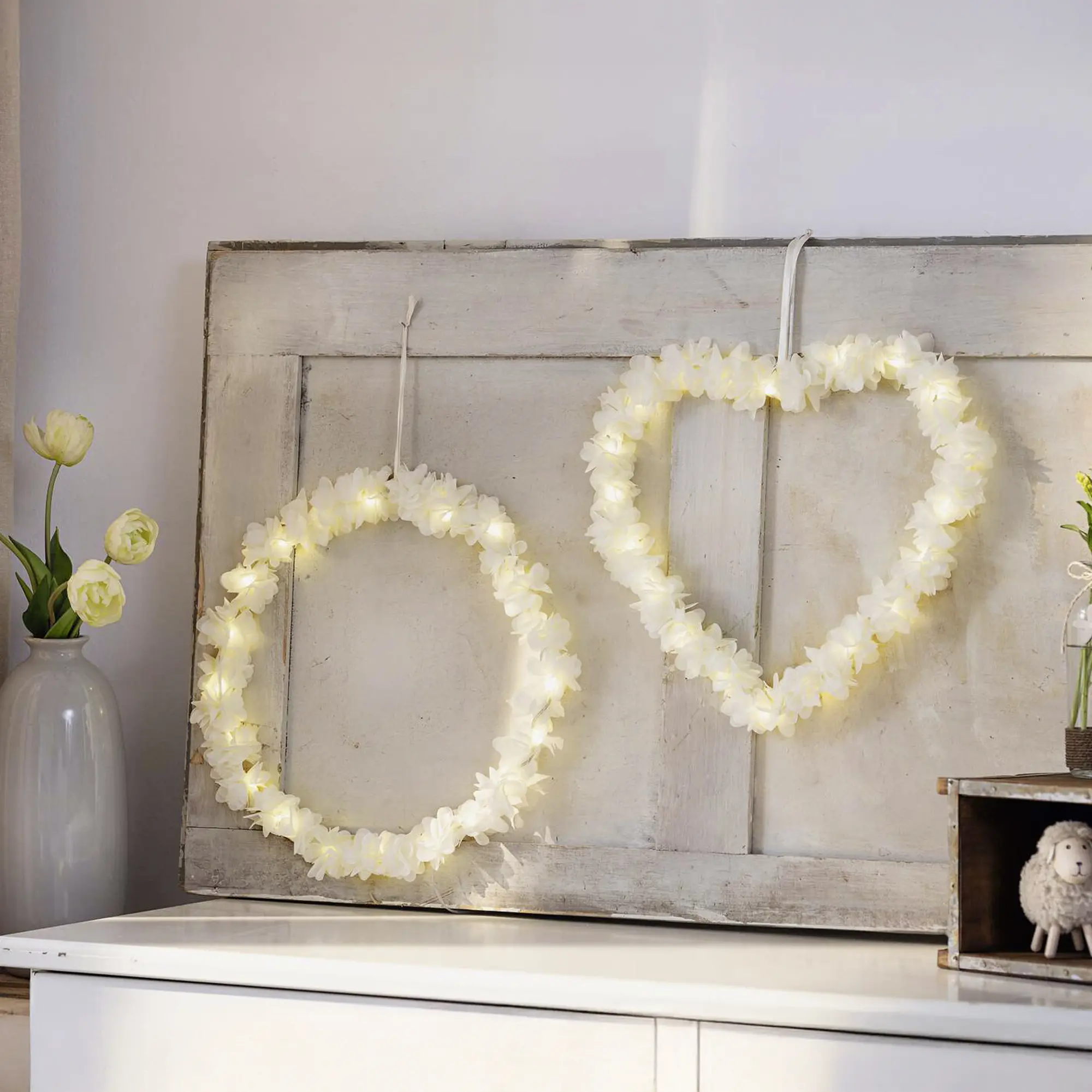 Acheter Suspension LED "cœur fleuri"  dans la boutique en ligne de Frank Flechtwaren