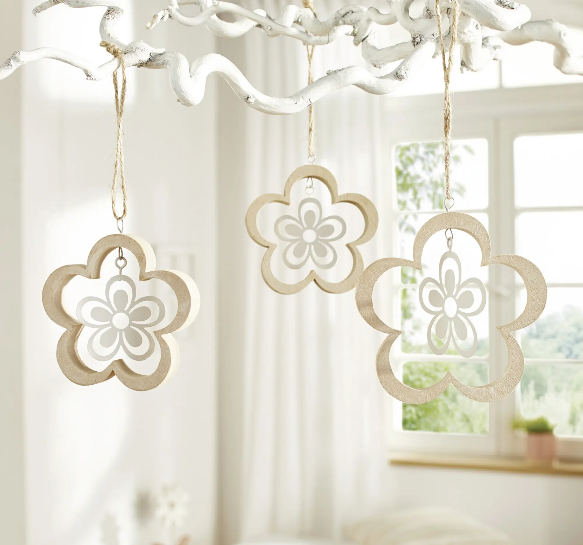 Acheter Lot de 3 suspensions "fleur"  dans la boutique en ligne de Frank Flechtwaren pour Pâques