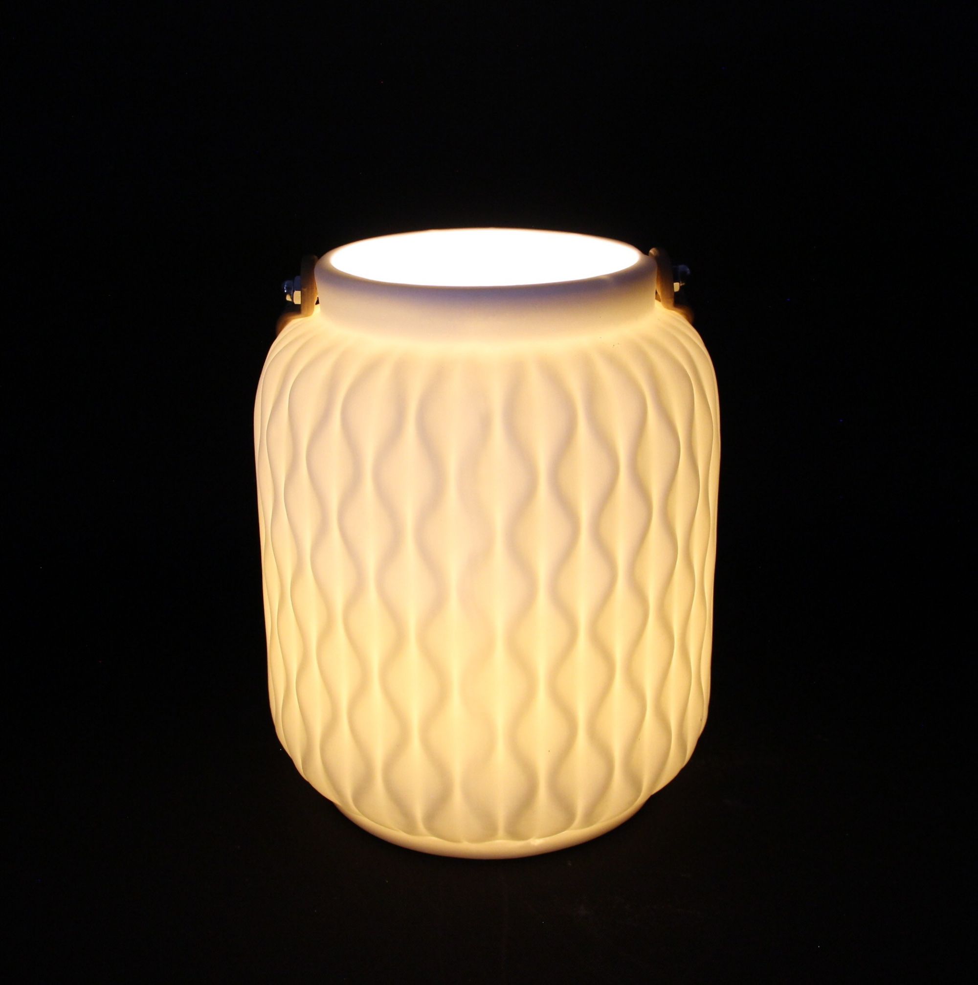 Acheter Lanterne LED "moderne" dans la boutique en ligne de Frank Flechtwaren pour Pâques Acheter Lanterne LED "moderne" dans la boutique en ligne de Frank Flechtwaren pour Pâques