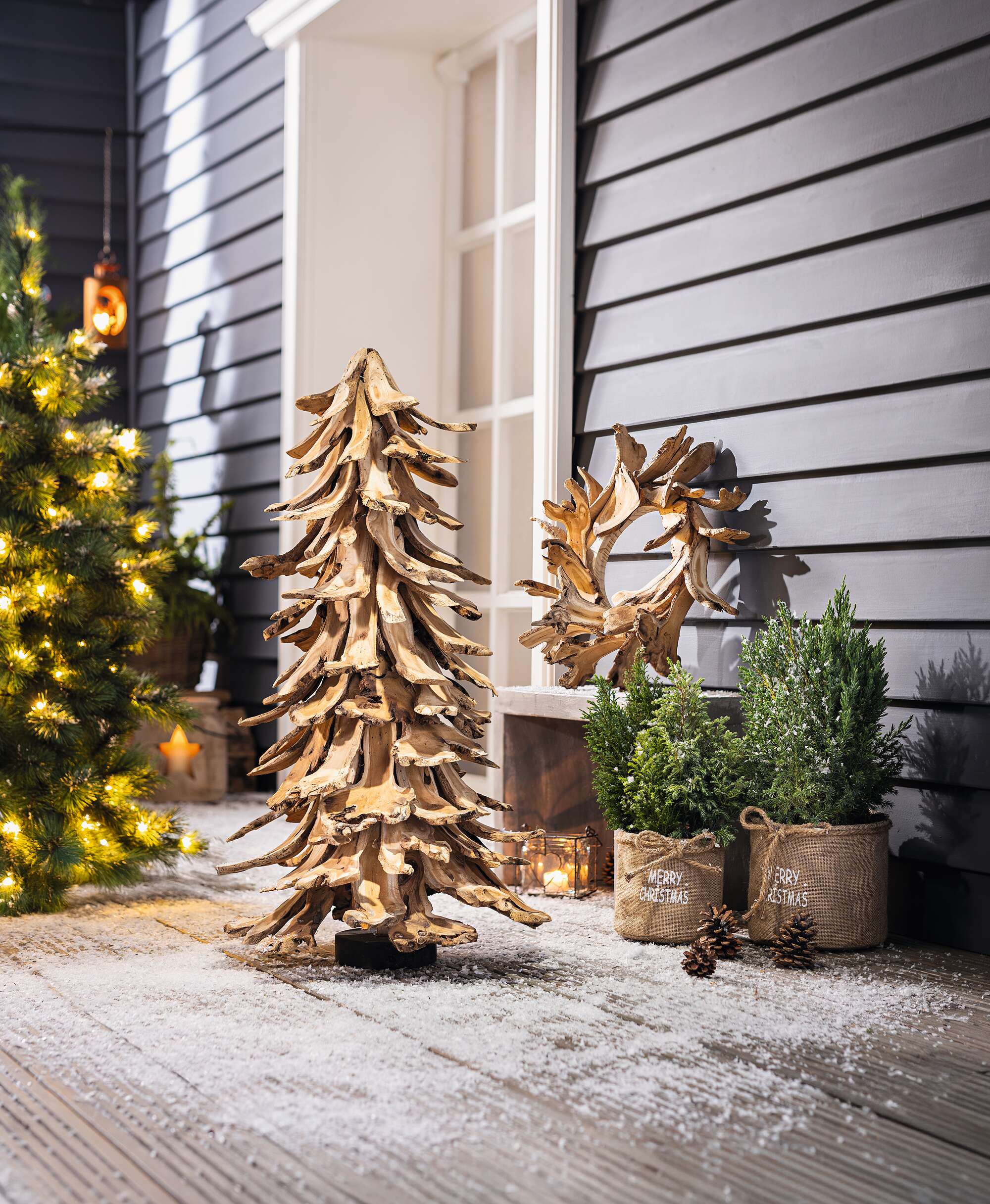 Acheter Couronne décorative "tranches de bois"  dans la boutique en ligne de Frank Flechtwaren pour Couronnes