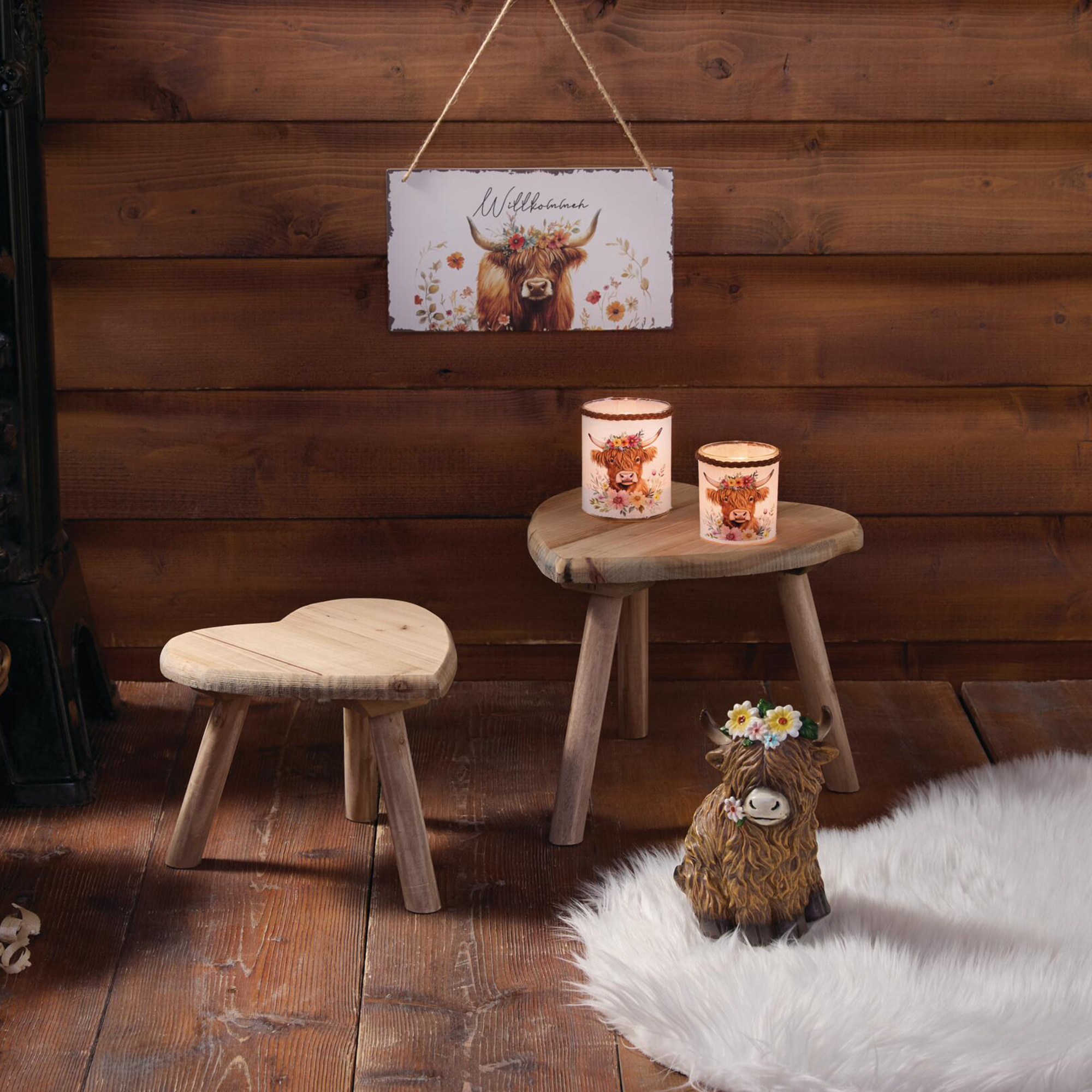 Acheter Lot de 2 tabourets "coeur"  dans la boutique en ligne de Frank Flechtwaren