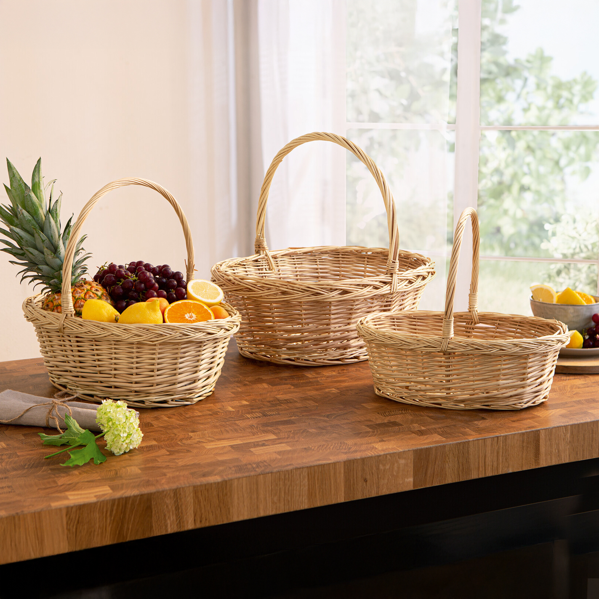 Acheter Panier à anse "blanc naturel", MM  dans la boutique en ligne de Frank Flechtwaren