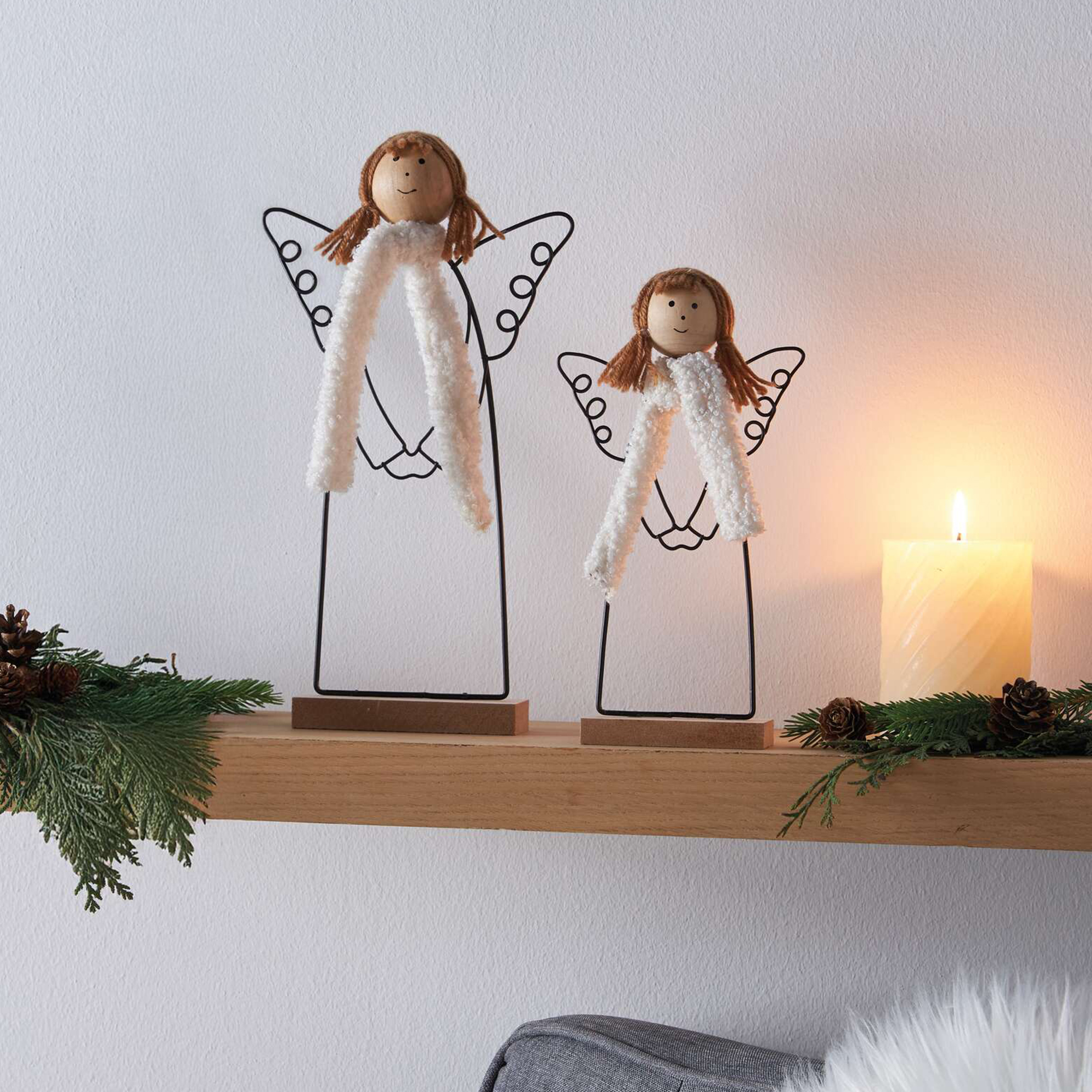 Acheter Lot de 2 anges "Black"  dans la boutique en ligne de Frank Flechtwaren