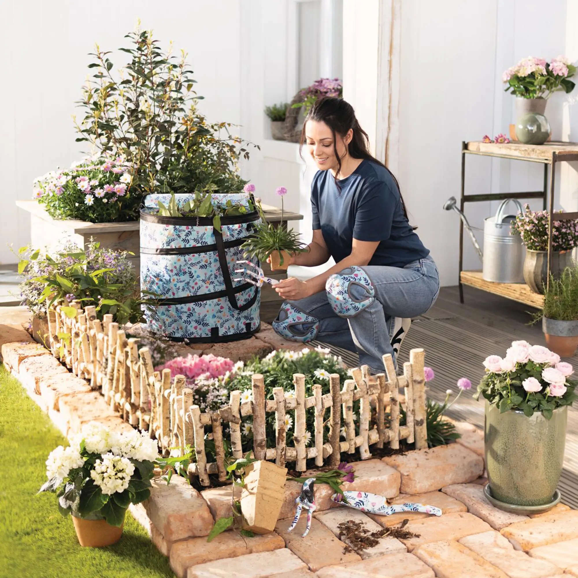 Acheter Lot de 2 genouillères "Floral"  dans la boutique en ligne de Frank Flechtwaren pour Aménagement de parterres