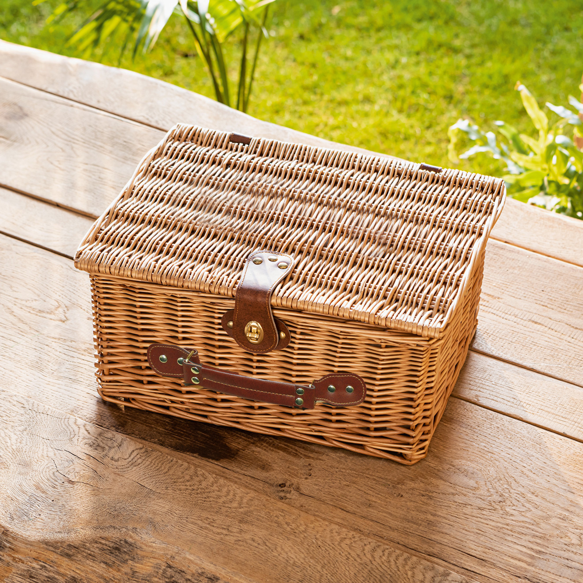 Acheter Panier pique-nique "duo" 16 pcs. dans la boutique en ligne de Frank Flechtwaren pour Paniers pique-nique Acheter Panier pique-nique "duo" 16 pcs. dans la boutique en ligne de Frank Flechtwaren pour Paniers pique-nique