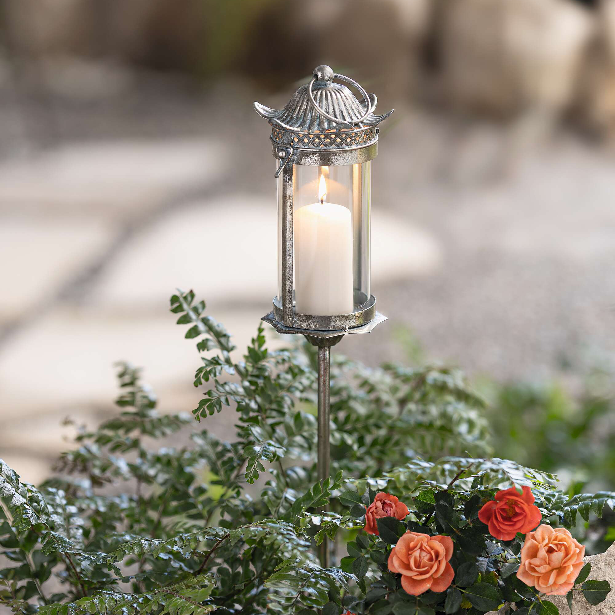 Acheter Lanterne sur tige "fleur"  dans la boutique en ligne de Frank Flechtwaren