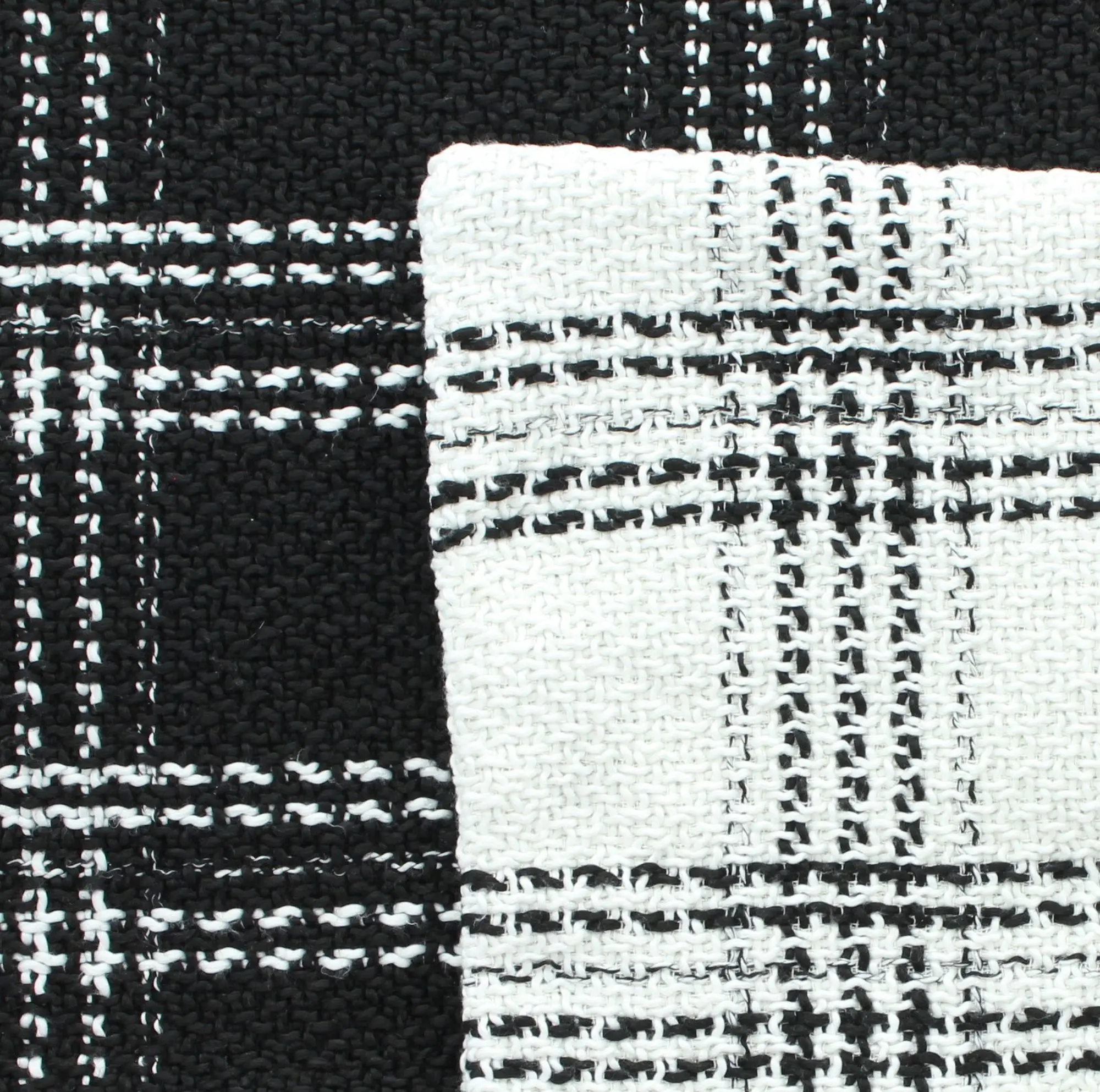 Acheter Lot de 2 housse de coussins "tricot moderne"  dans la boutique en ligne de Frank Flechtwaren pour Remplissages