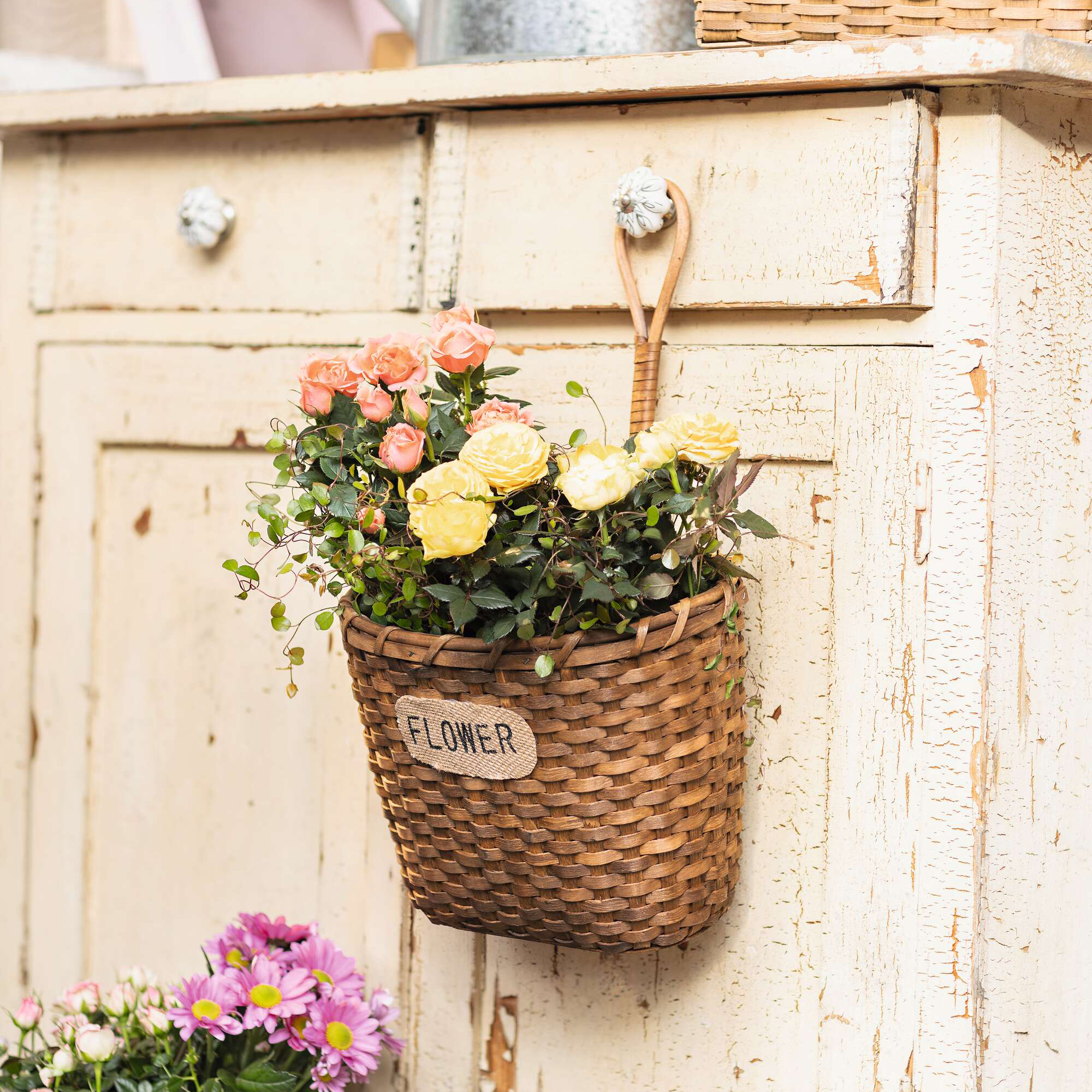 Acheter Jardinière suspendue "copeaux de bois"  dans la boutique en ligne de Frank Flechtwaren