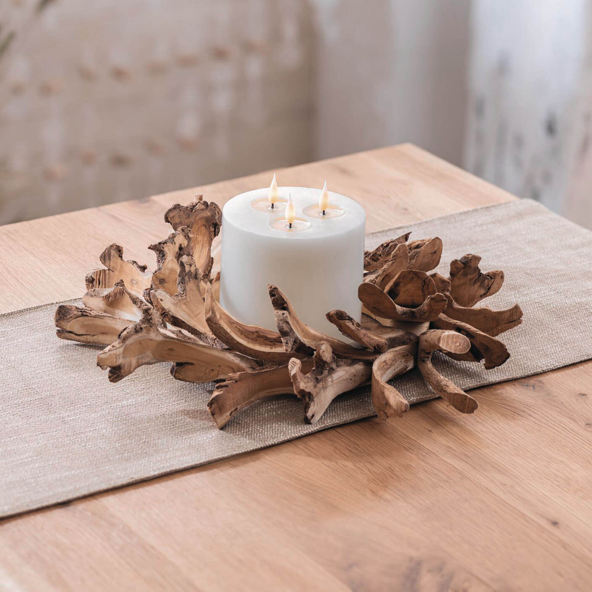 Acheter Couronne décorative "tranches de bois"  dans la boutique en ligne de Frank Flechtwaren