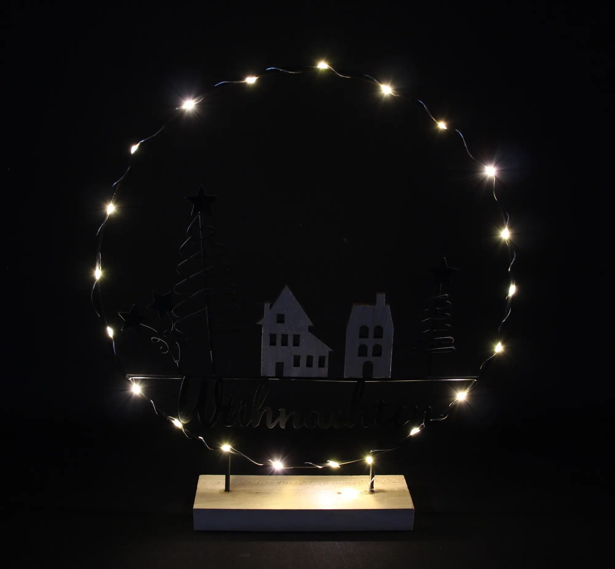 Acheter Anneau de décoration LED "Noël"  dans la boutique en ligne de Frank Flechtwaren pour Pâques