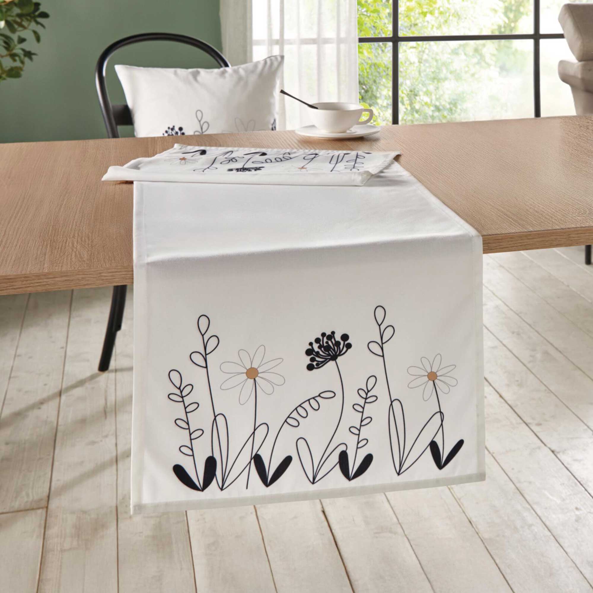 Acheter Chemin de table "prairie fleurie"  dans la boutique en ligne de Frank Flechtwaren