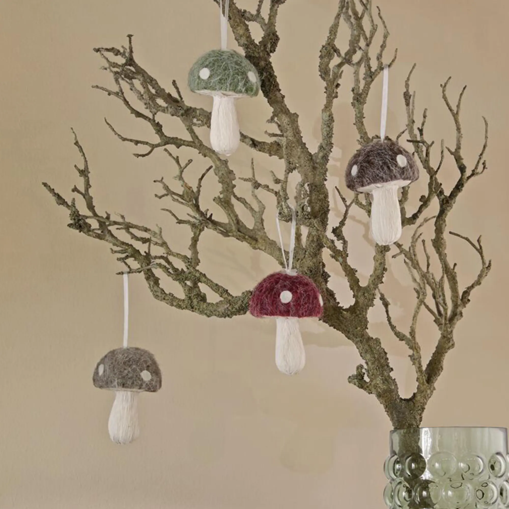 Acheter Suspensions décoratives « Petits champignons », lot de 4 dans la boutique en ligne de Frank Flechtwaren