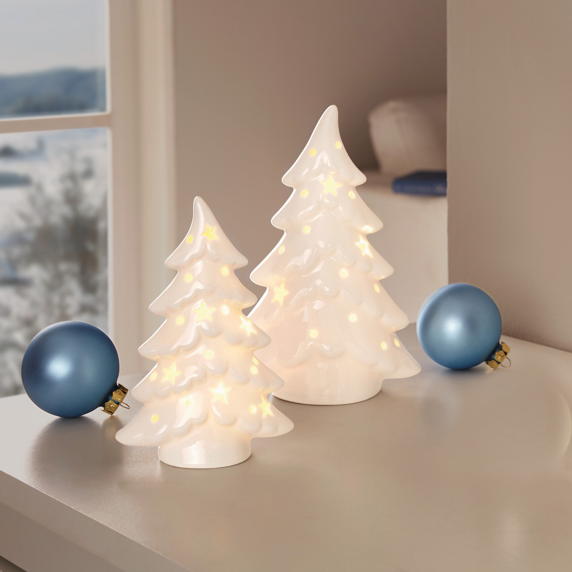 Acheter Lot de 2 Sapins LED "Magie de Noël"  dans la boutique en ligne de Frank Flechtwaren