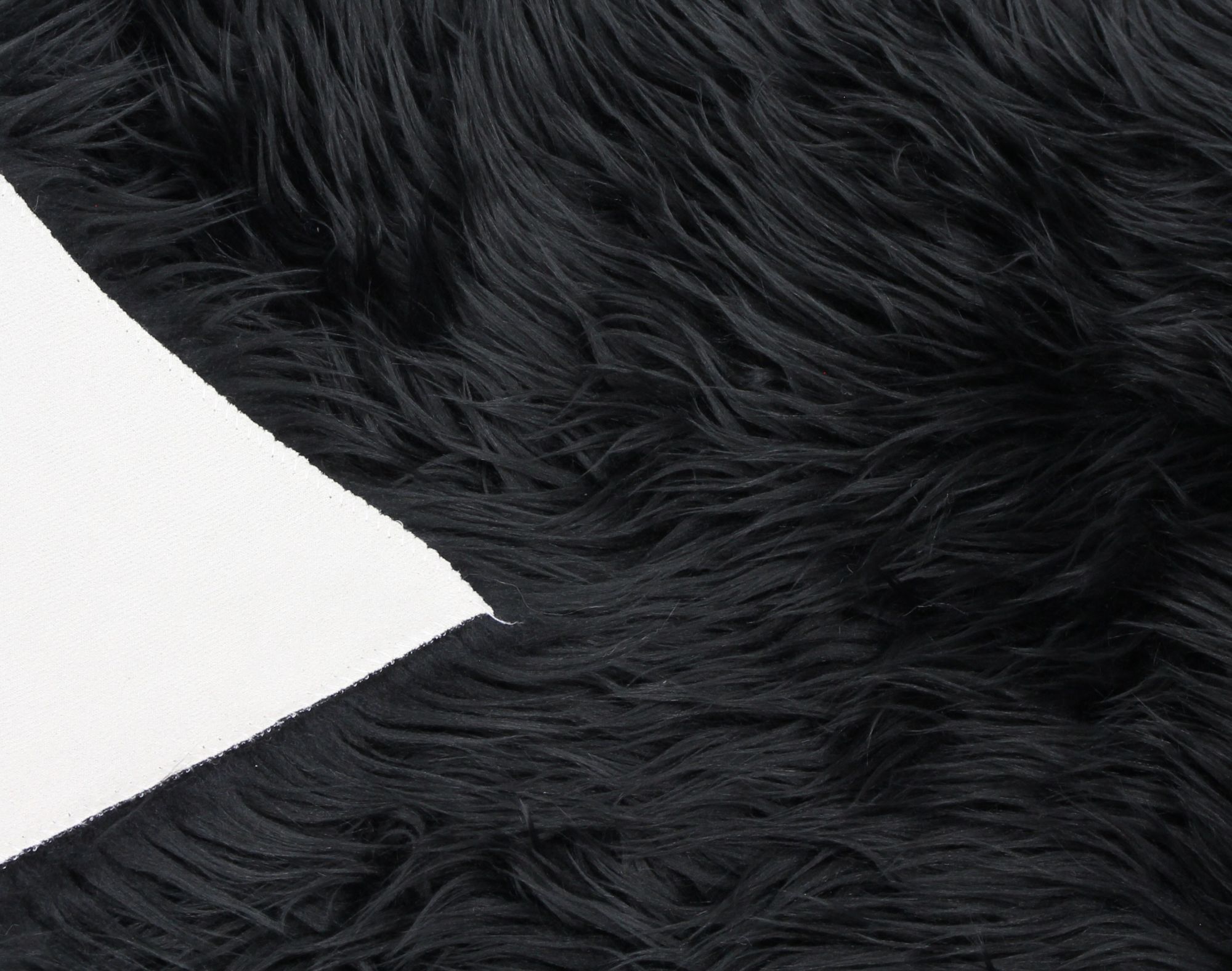 Acheter Fourrure synthétique "Raven"  dans la boutique en ligne de Frank Flechtwaren pour Noël