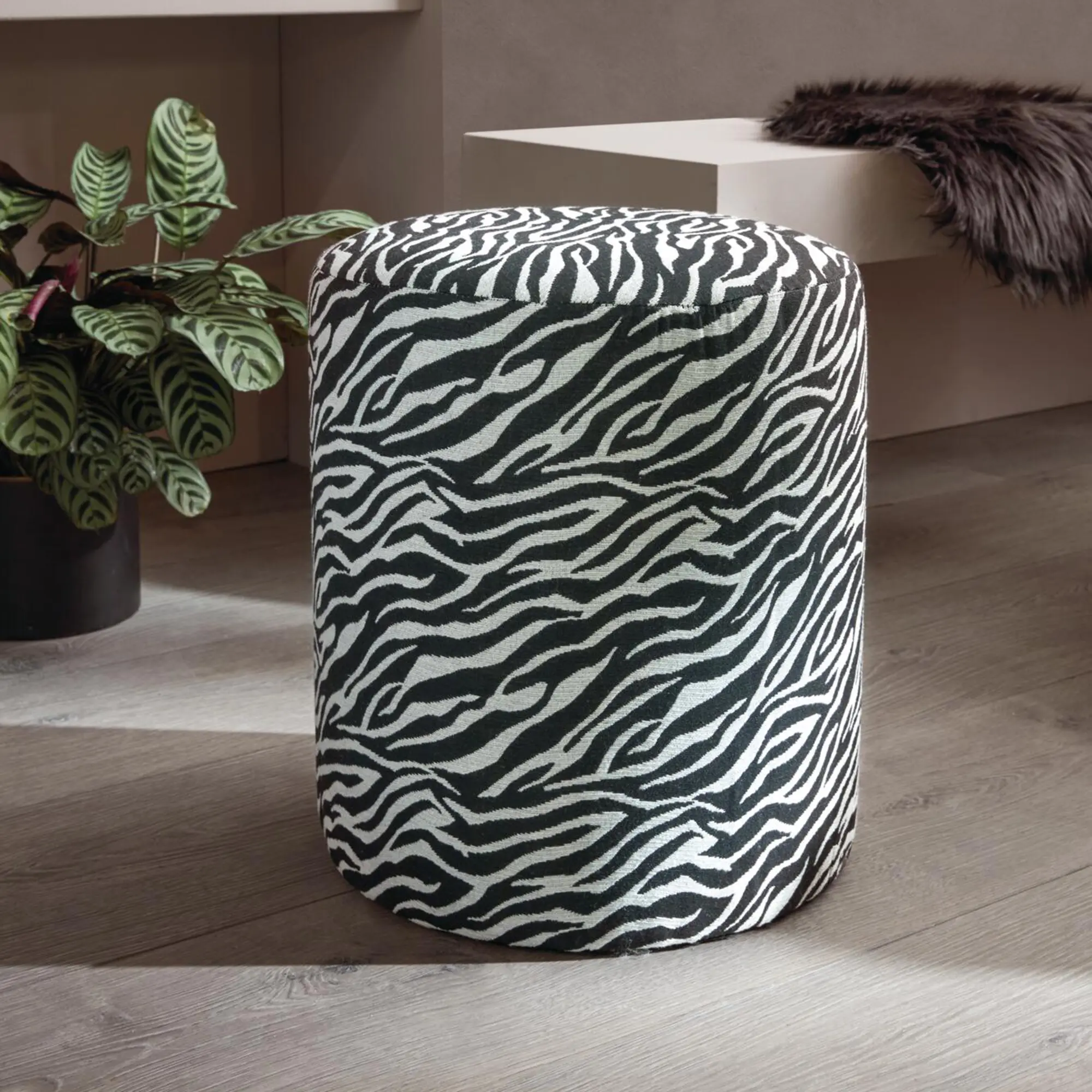 Acheter Tabouret « Zebra »  dans la boutique en ligne de Frank Flechtwaren