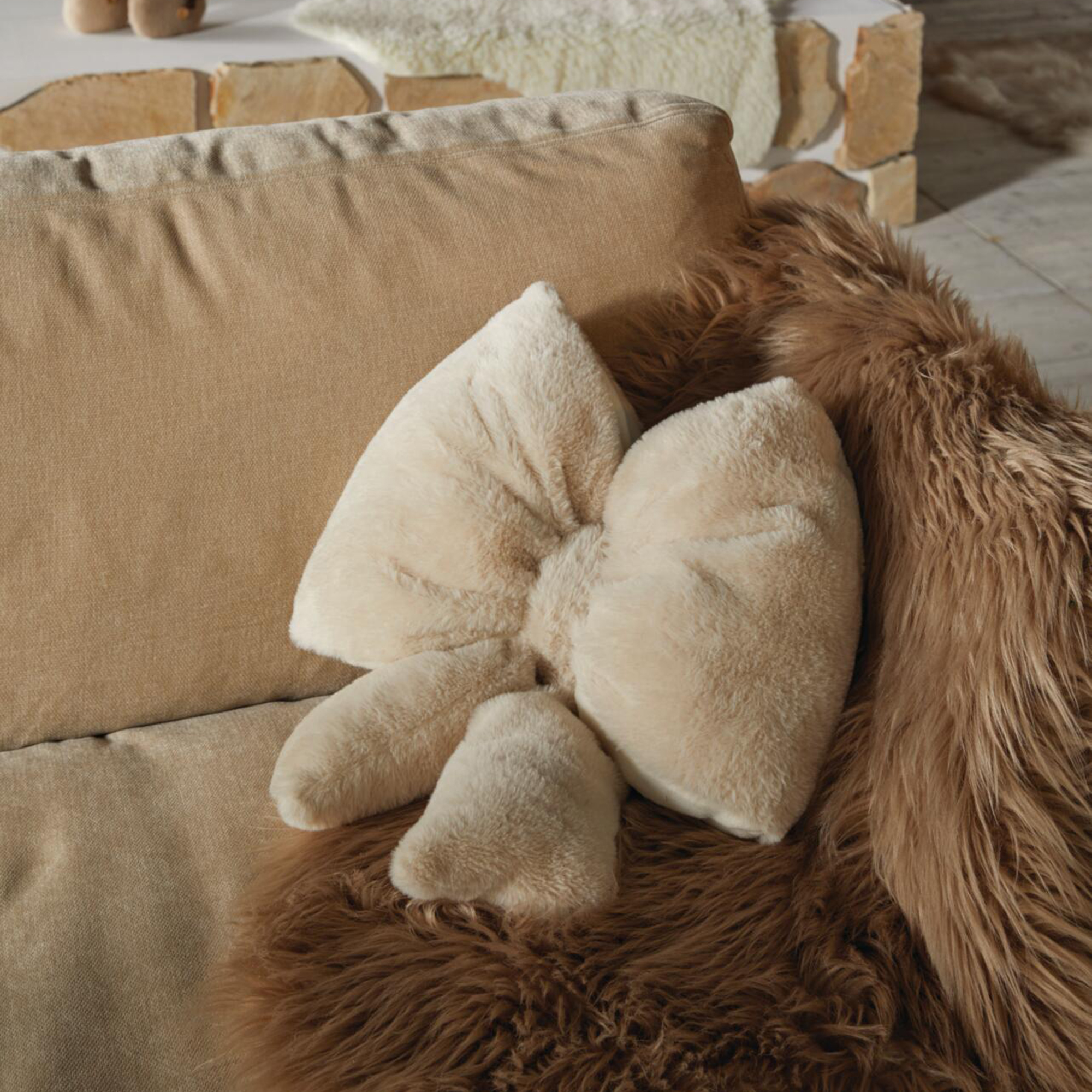 Acheter Noeud décoratif « Kuschelzart »  dans la boutique en ligne de Frank Flechtwaren
