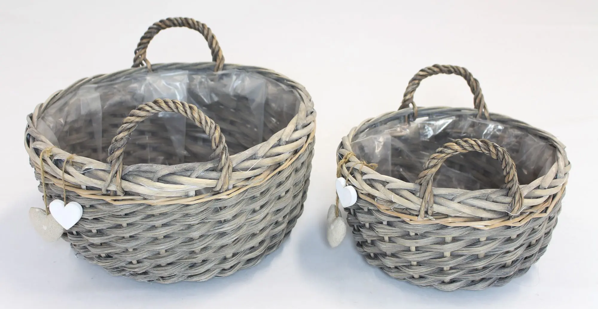 Acheter Lot de 2 jardinières "coeurs"  dans la boutique en ligne de Frank Flechtwaren pour Pâques