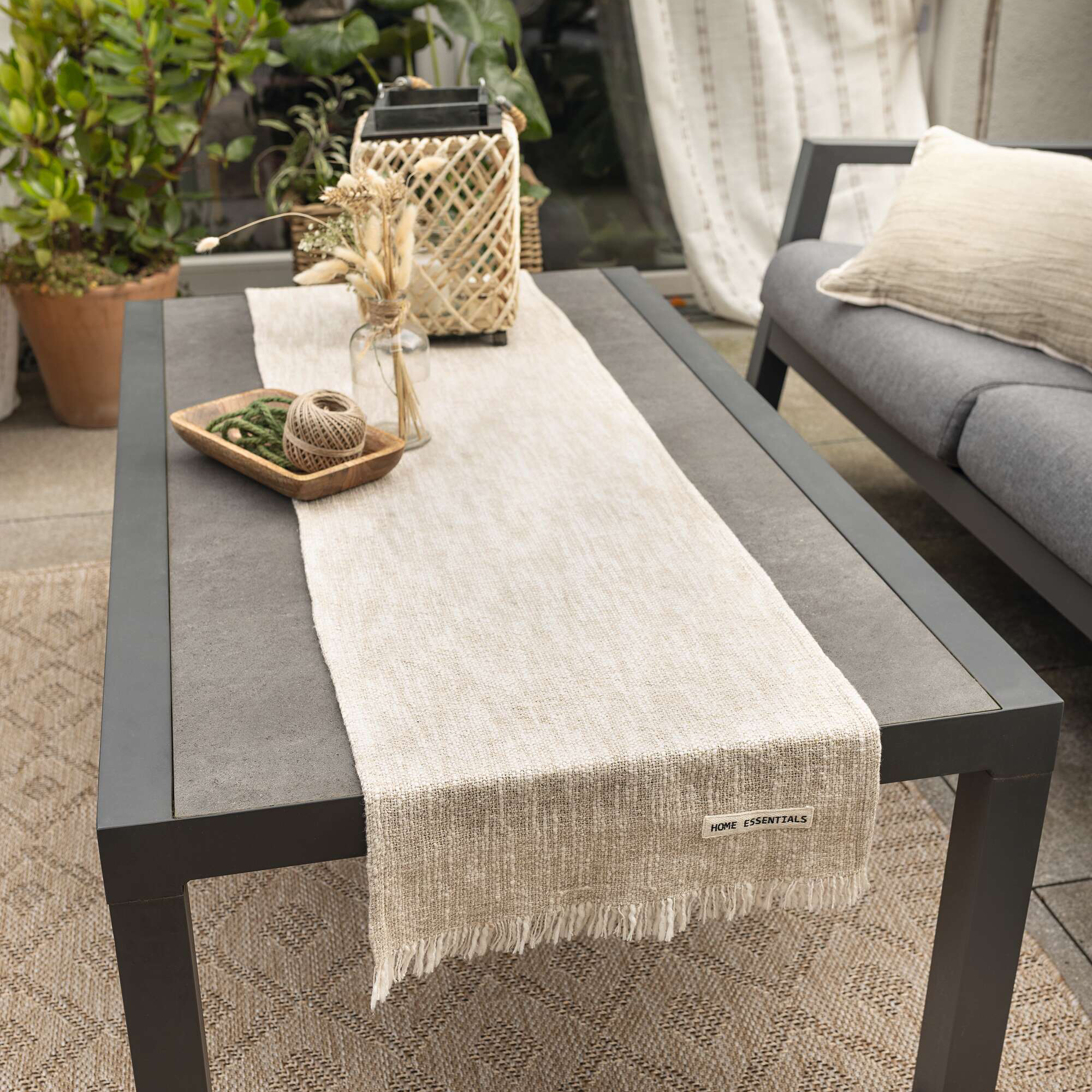 Acheter Chemin de table "Home Essentials"  dans la boutique en ligne de Frank Flechtwaren