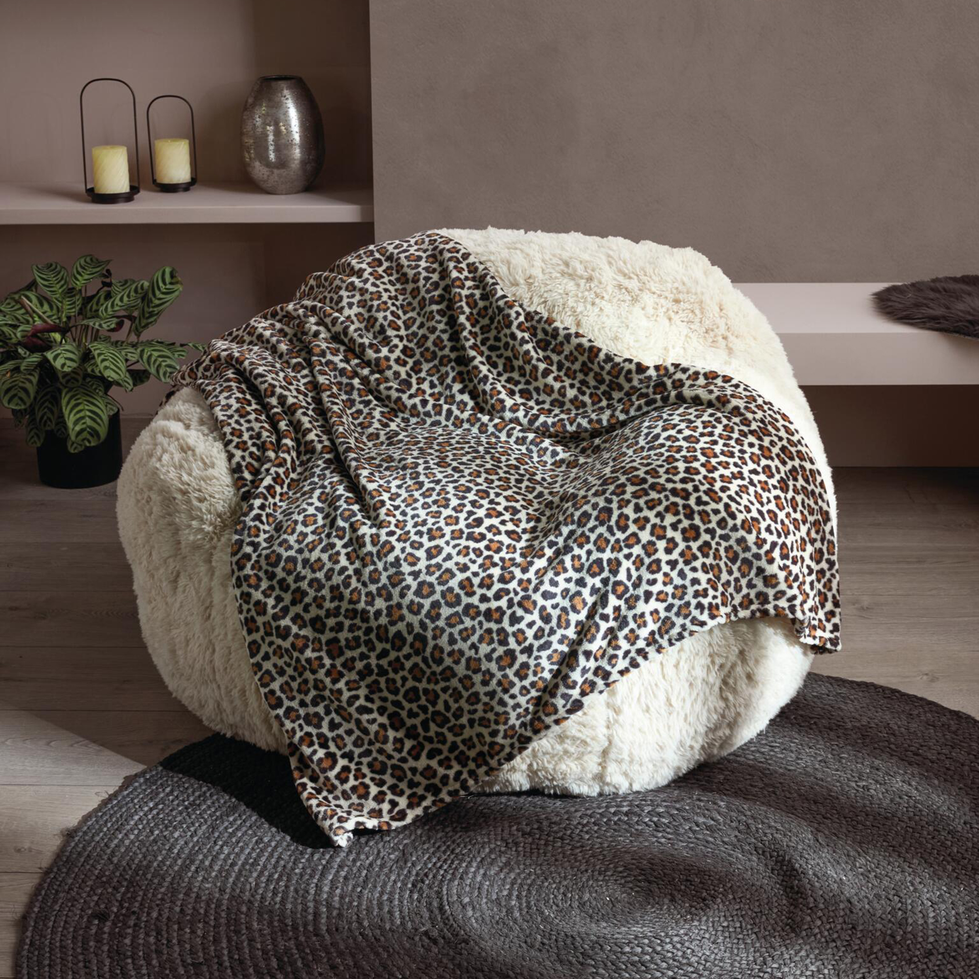 Acheter Couverture douillette « Leo »  dans la boutique en ligne de Frank Flechtwaren