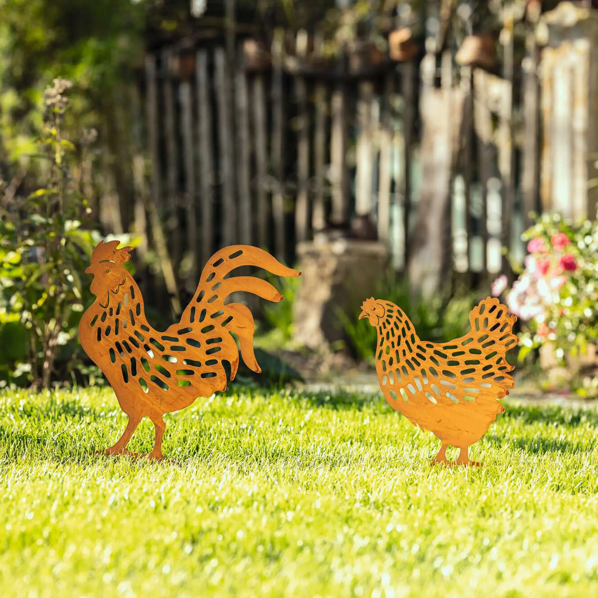 Acheter Lot de 2 pics de jardin "coq &amp; poule"  dans la boutique en ligne de Frank Flechtwaren
