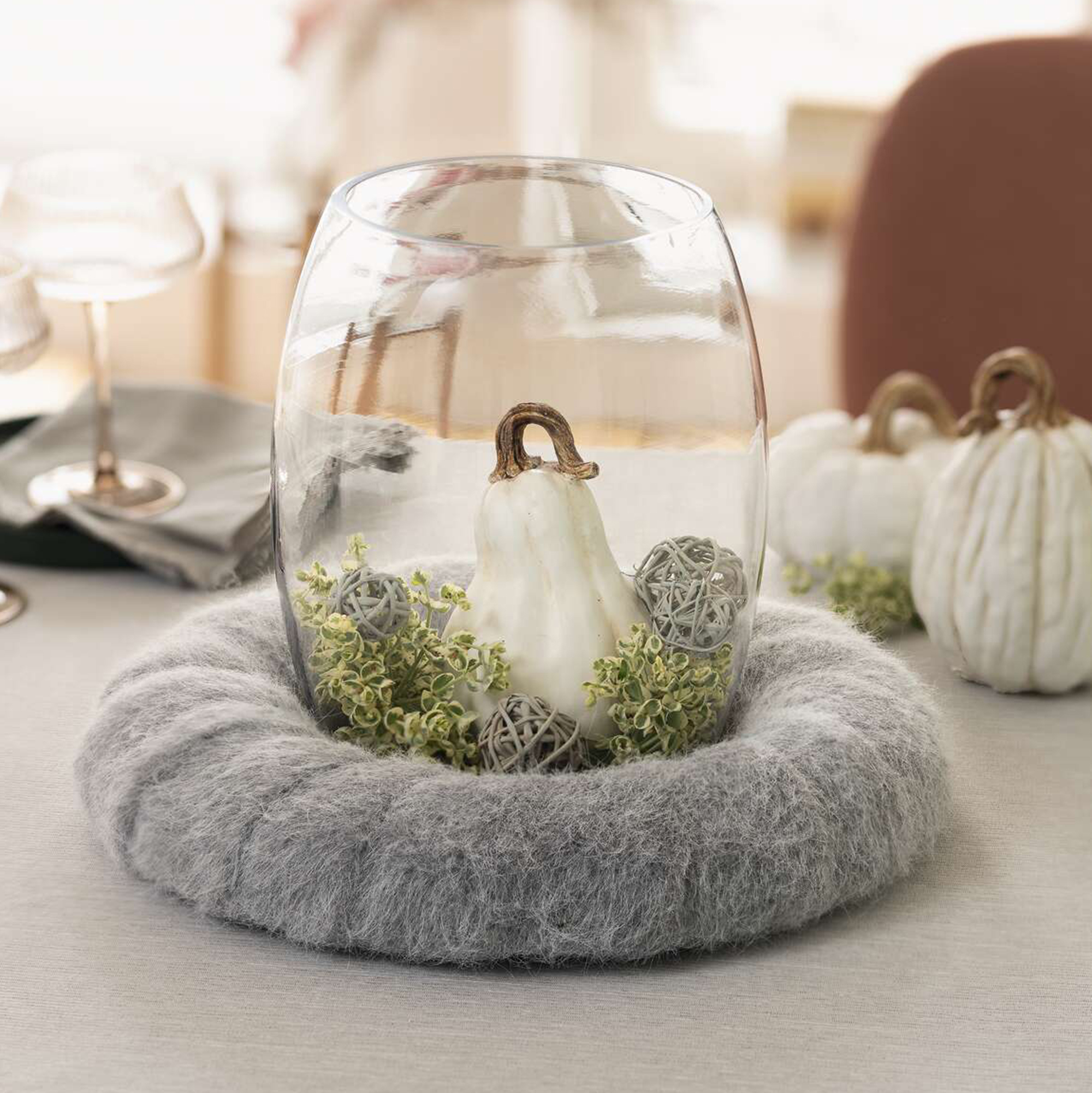 Acheter Couronne de feutre "trendy"  dans la boutique en ligne de Frank Flechtwaren pour Pâques