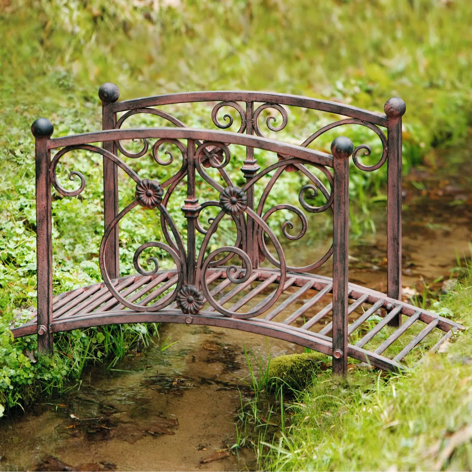 Acheter Pont décoratif "ruisseau"  dans la boutique en ligne de Frank Flechtwaren