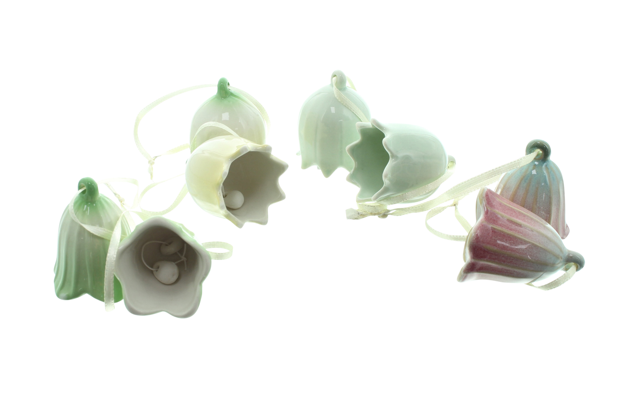 Acheter Lot de 8 suspensions "glochette fleur"  dans la boutique en ligne de Frank Flechtwaren pour Pâques colorée