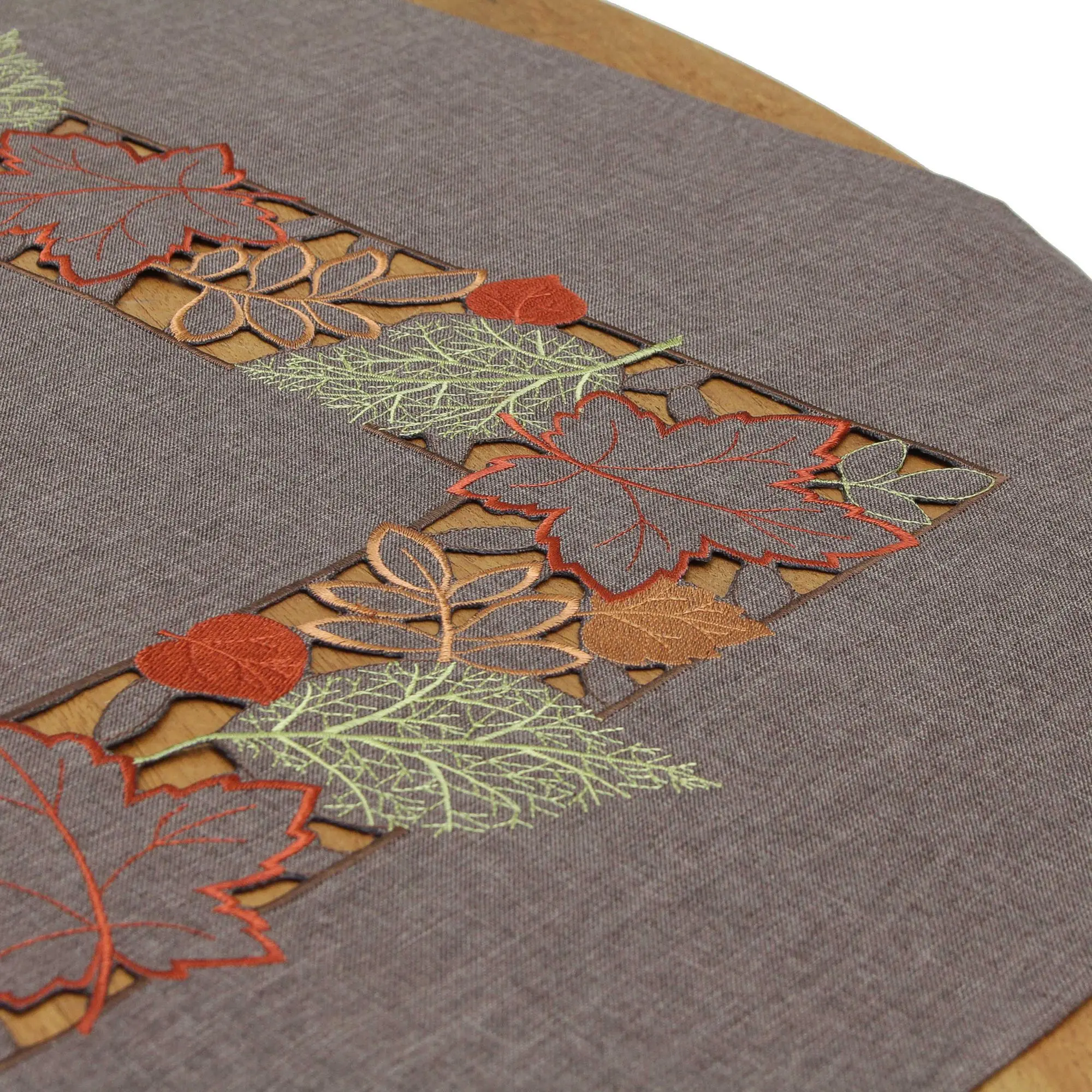 Acheter Nappe "automne", brun  dans la boutique en ligne de Frank Flechtwaren pour Nappes