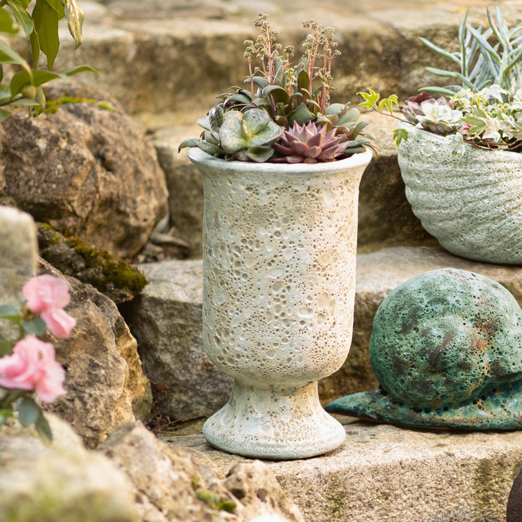 Acheter Jardinière "pokal"  dans la boutique en ligne de Frank Flechtwaren