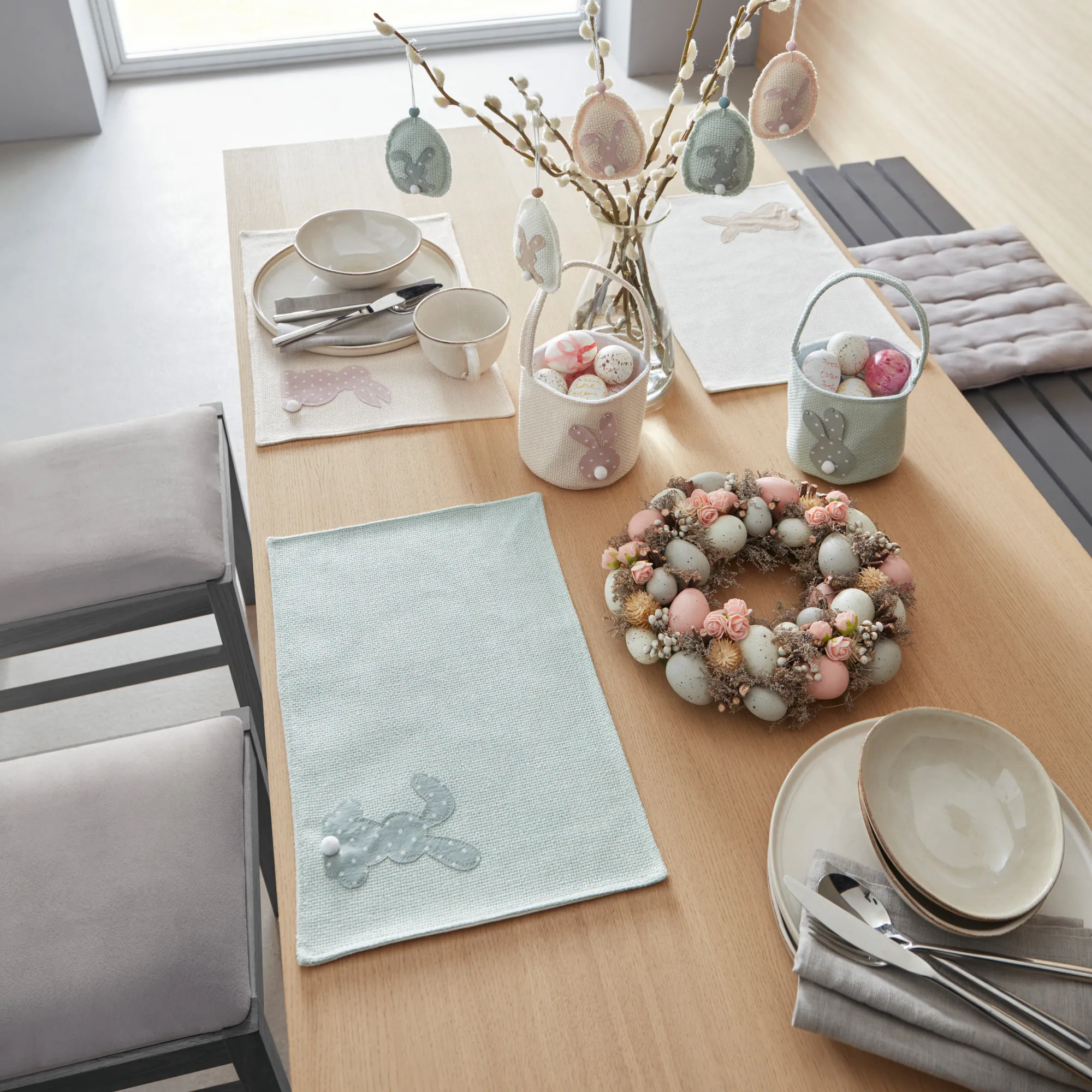 Acheter Lot de 3 sets de table "lapins pastels"  dans la boutique en ligne de Frank Flechtwaren pour Textiles de table